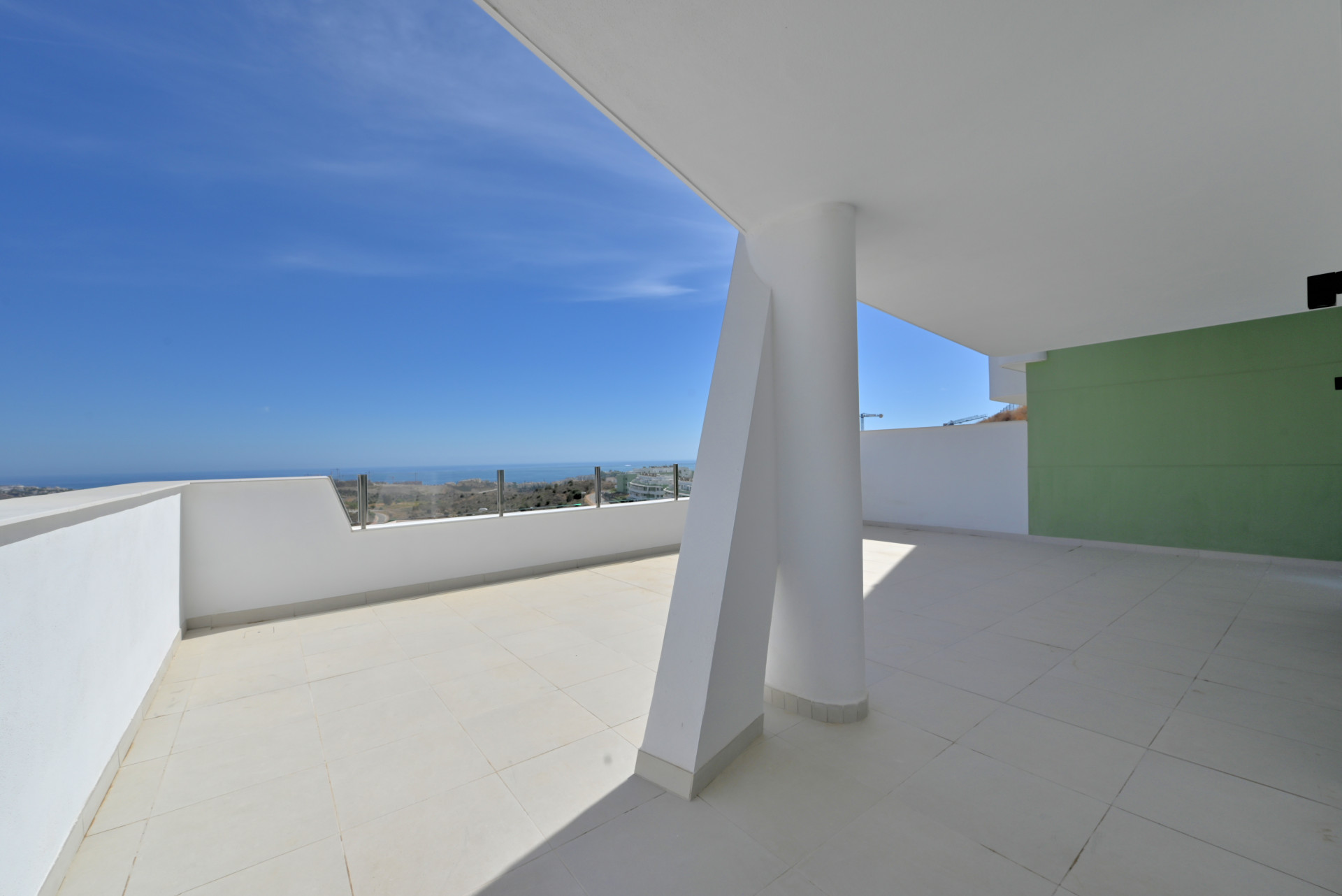Elevated Ground-Floor Apartment with Sea Views, Calanova Golf — Calanova Golf