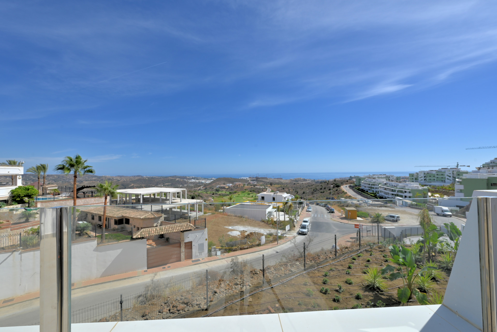 Elevated Ground-Floor Apartment with Sea Views, Calanova Golf — Calanova Golf