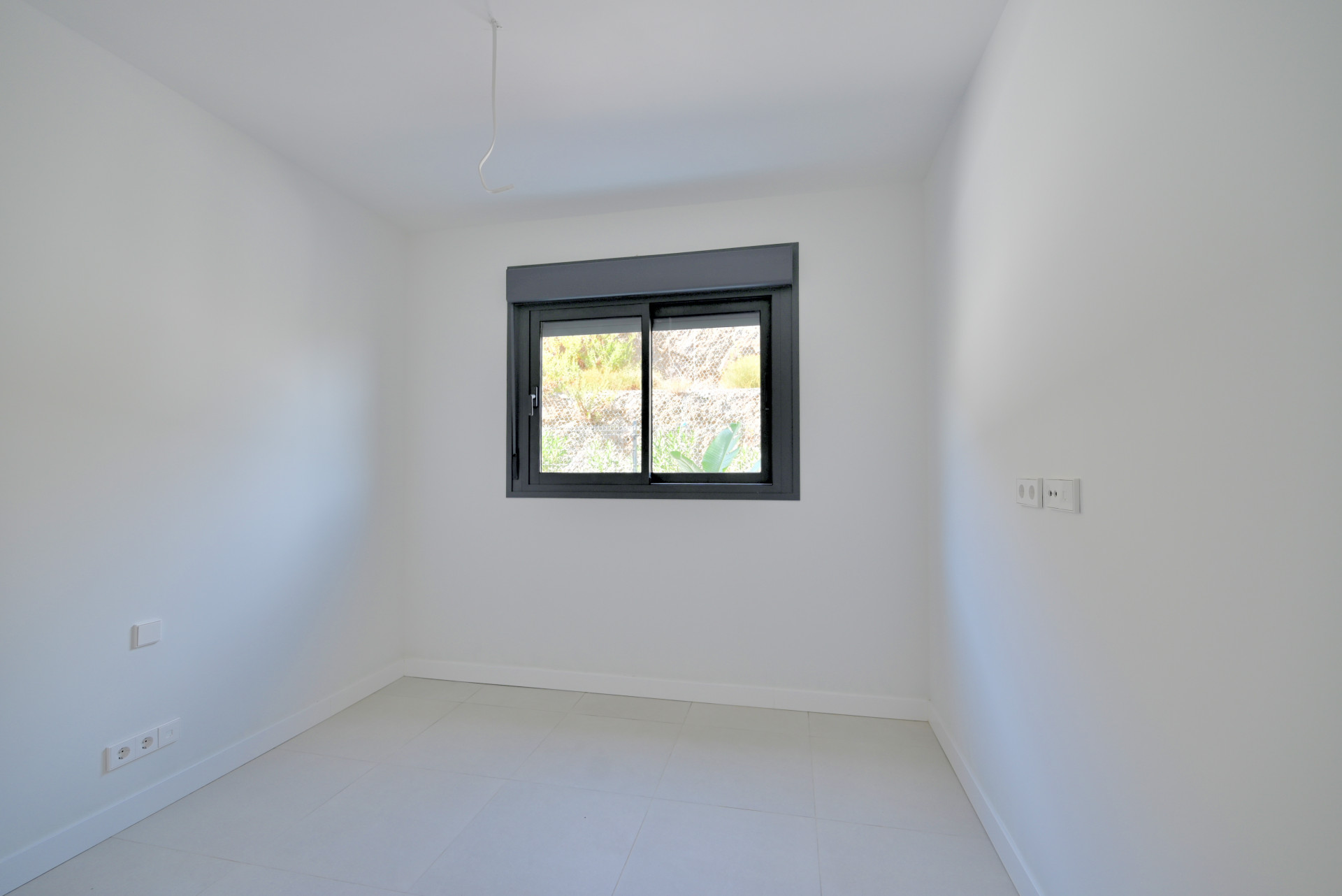 Elevated Ground-Floor Apartment with Sea Views, Calanova Golf — Calanova Golf