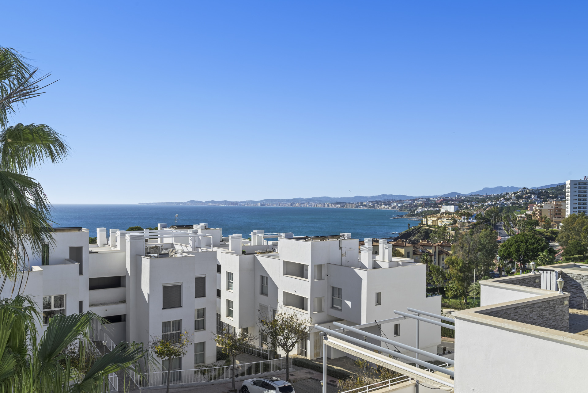 Duplex Penthouse with Solarium & Sea Views – Torrequebrada, Benalmádena — Torrequebrada