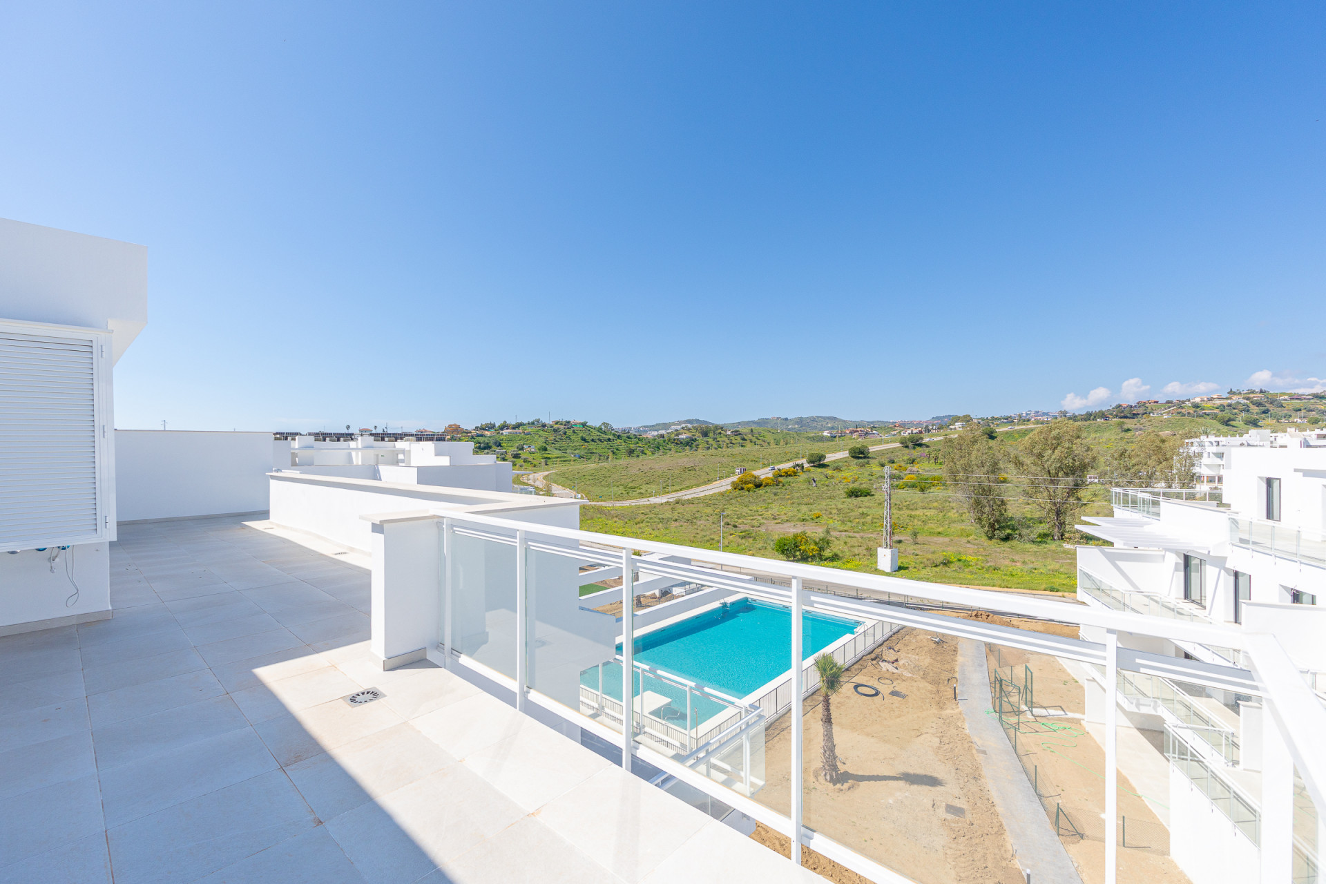 Modern West-Facing Penthouse with Terrace, Cala de Mijas — Cala de Mijas