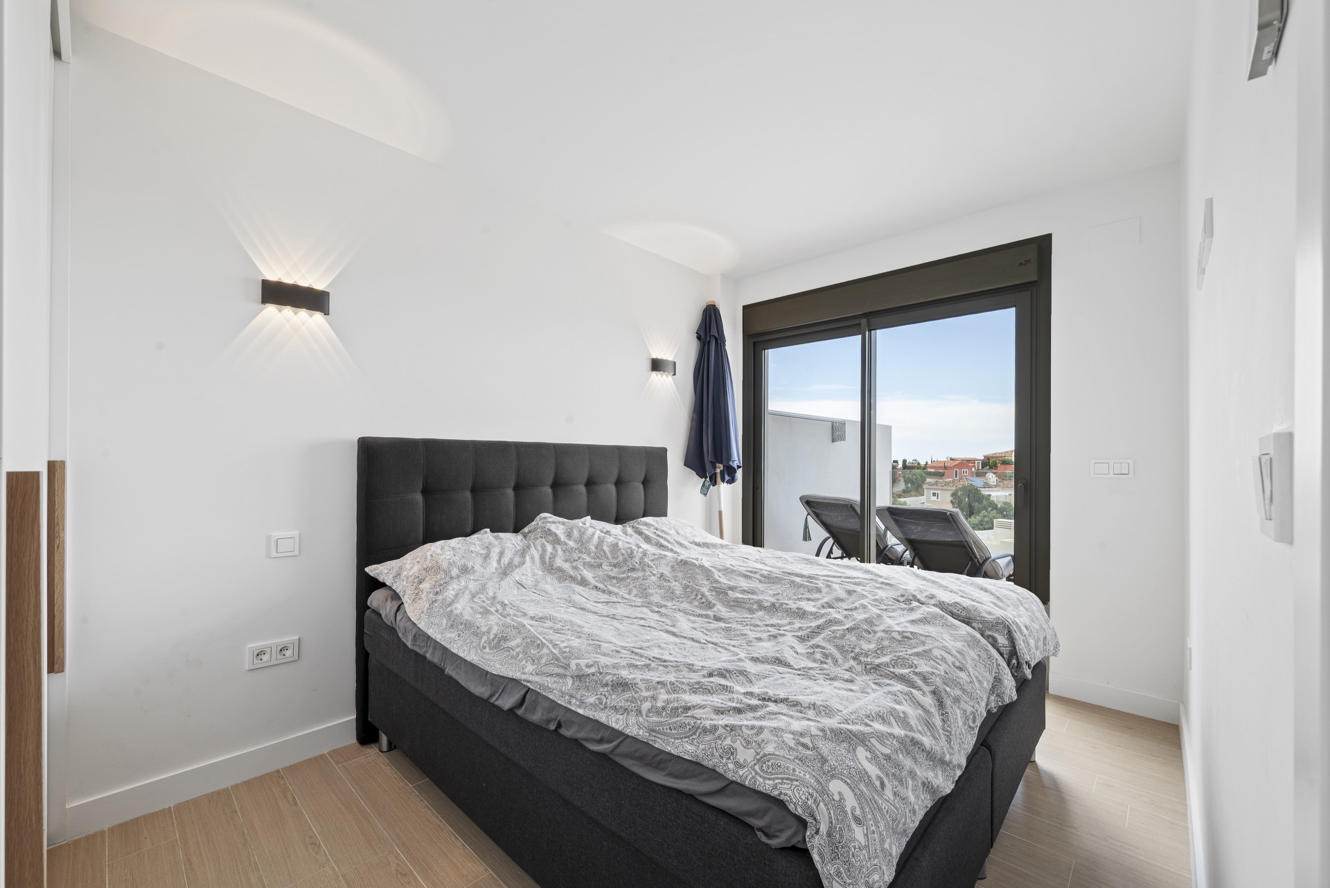 Luxury 3-Bed Semi-Detached House with Pool in Buena Vista, Mijas — Mijas