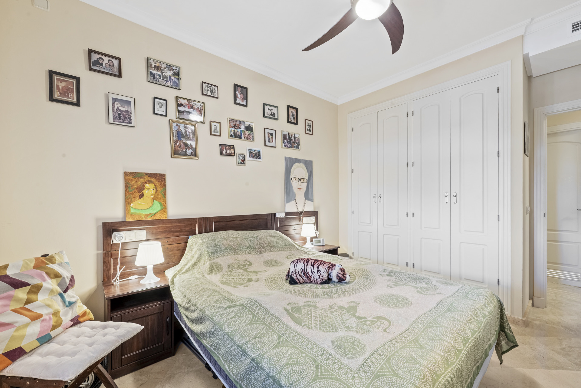 2-Bed Penthouse with Sea Views, La Mairena, Marbella East — Marbella Este - La Mairena