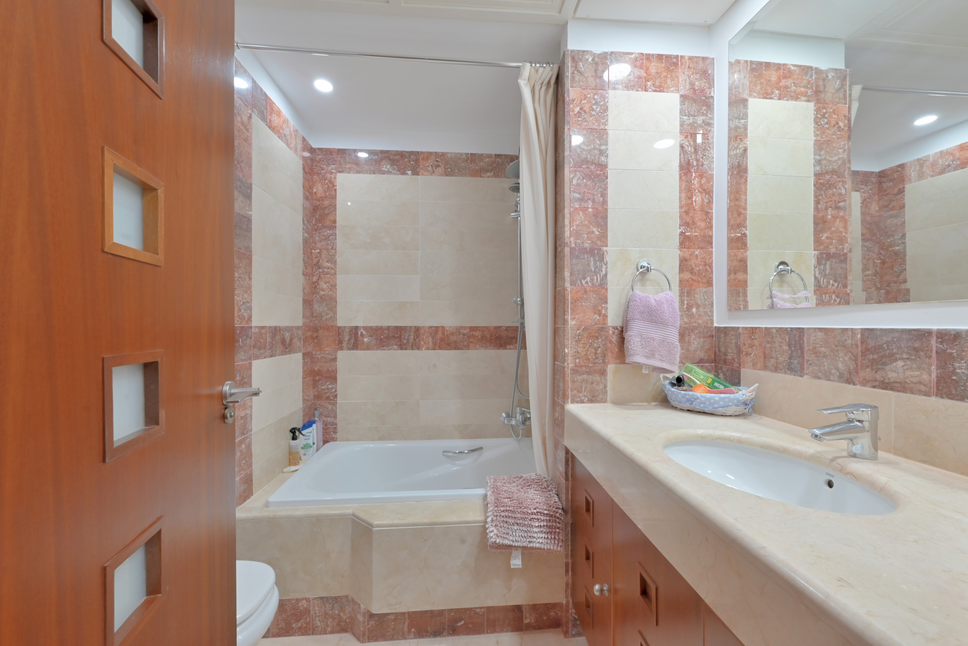 Spacious 3-Bed Townhouse with Golf Views – La Cala Golf Resort — La Cala Golf Resort