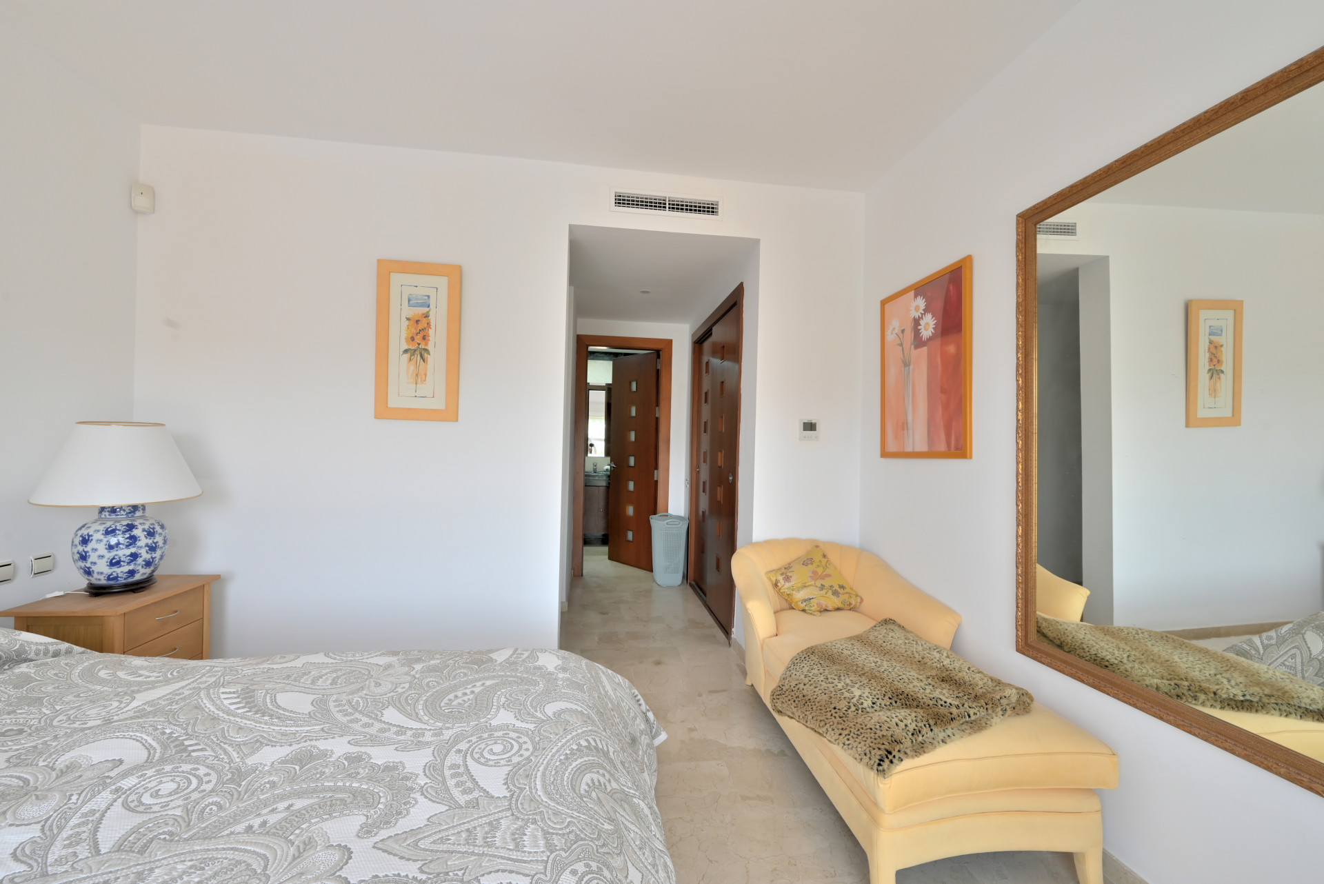 Spacious 3-Bed Townhouse with Golf Views – La Cala Golf Resort — La Cala Golf Resort