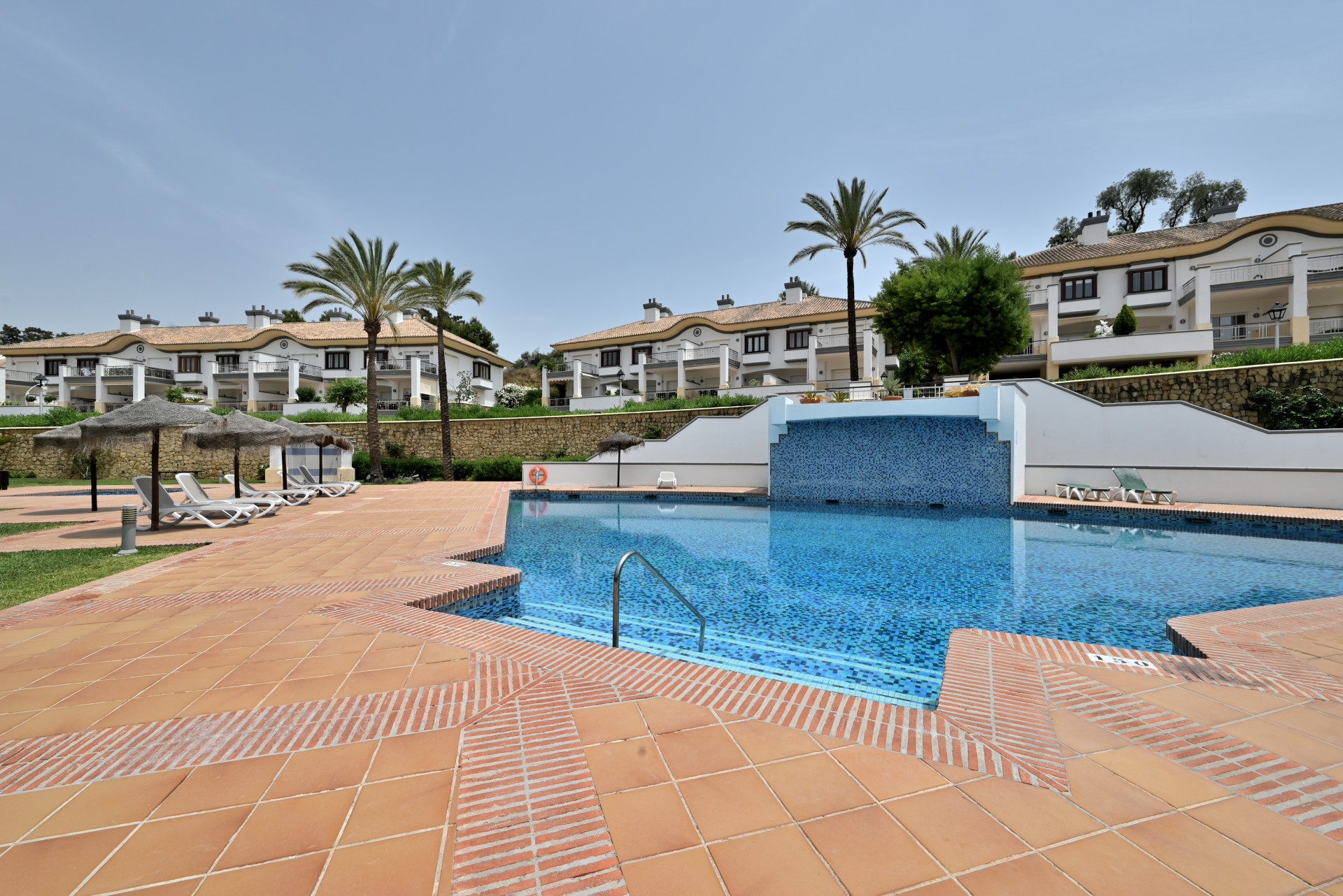 Spacious 3-Bed Townhouse with Golf Views – La Cala Golf Resort — La Cala Golf Resort