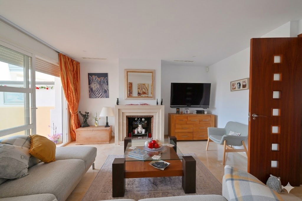 Spacious 3-Bed Townhouse with Golf Views – La Cala Golf Resort — La Cala Golf Resort