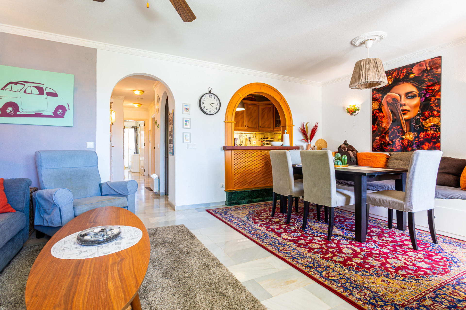 2-Bed Penthouse with Solarium & Sea Views, Lower Calahonda — Calahonda