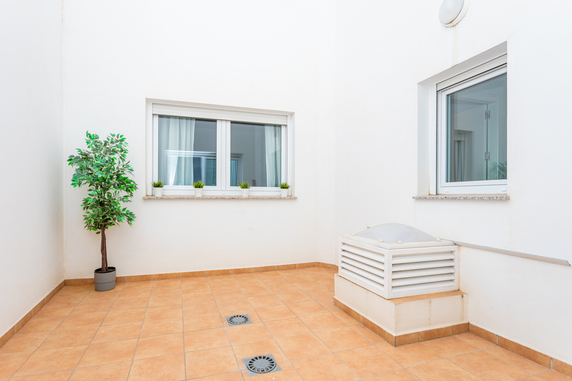 Licensed Tourist Apartment Building for Sale, Cala de Mijas — Cala de Mijas