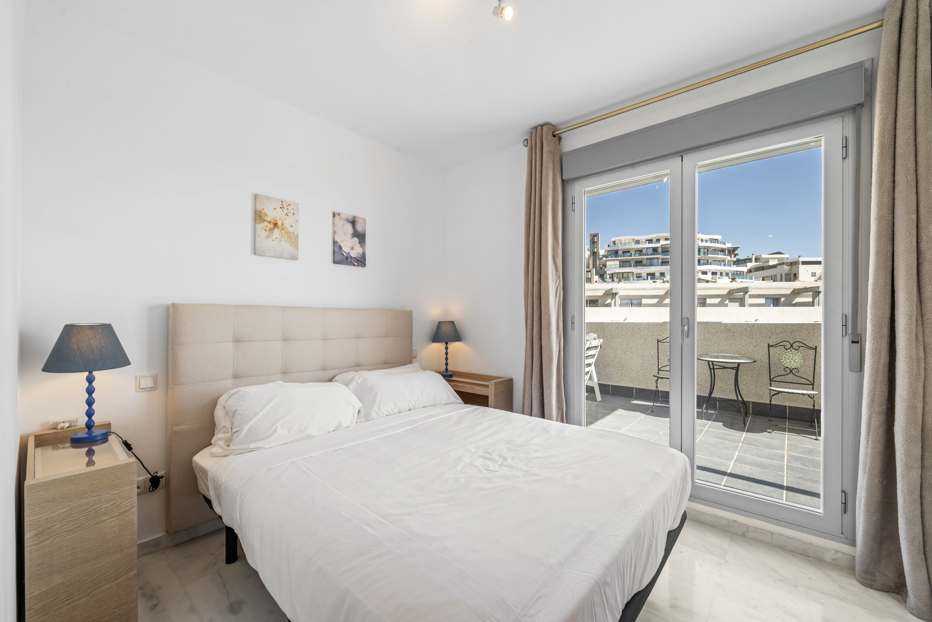 Elegant 2-Bed Penthouse with Sea Views, Riviera del Sol — Riviera del Sol