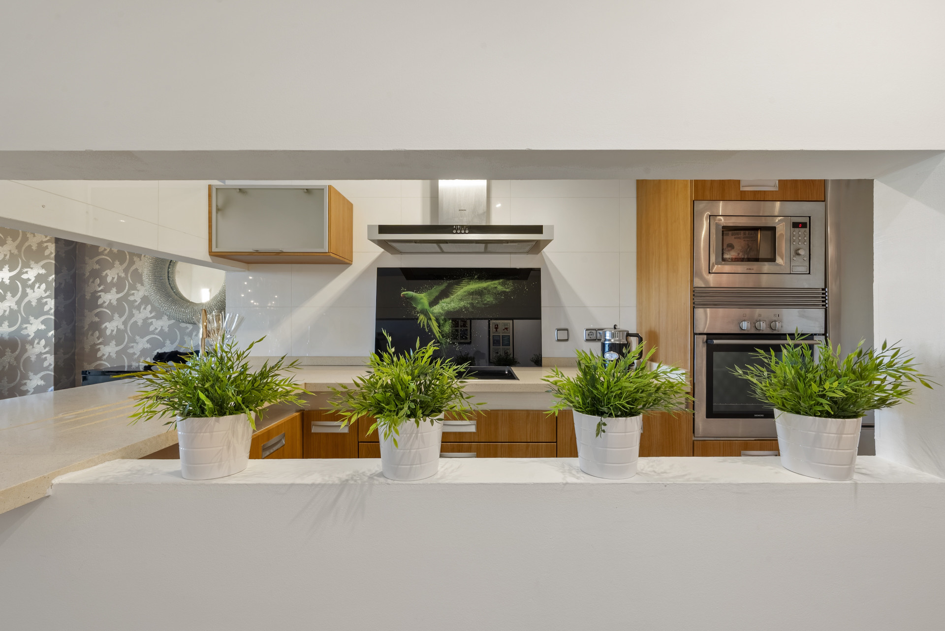 Ground Floor Apartment with Terrace & Sea Views, Reserva del Higuerón — Reserva del Higuerón