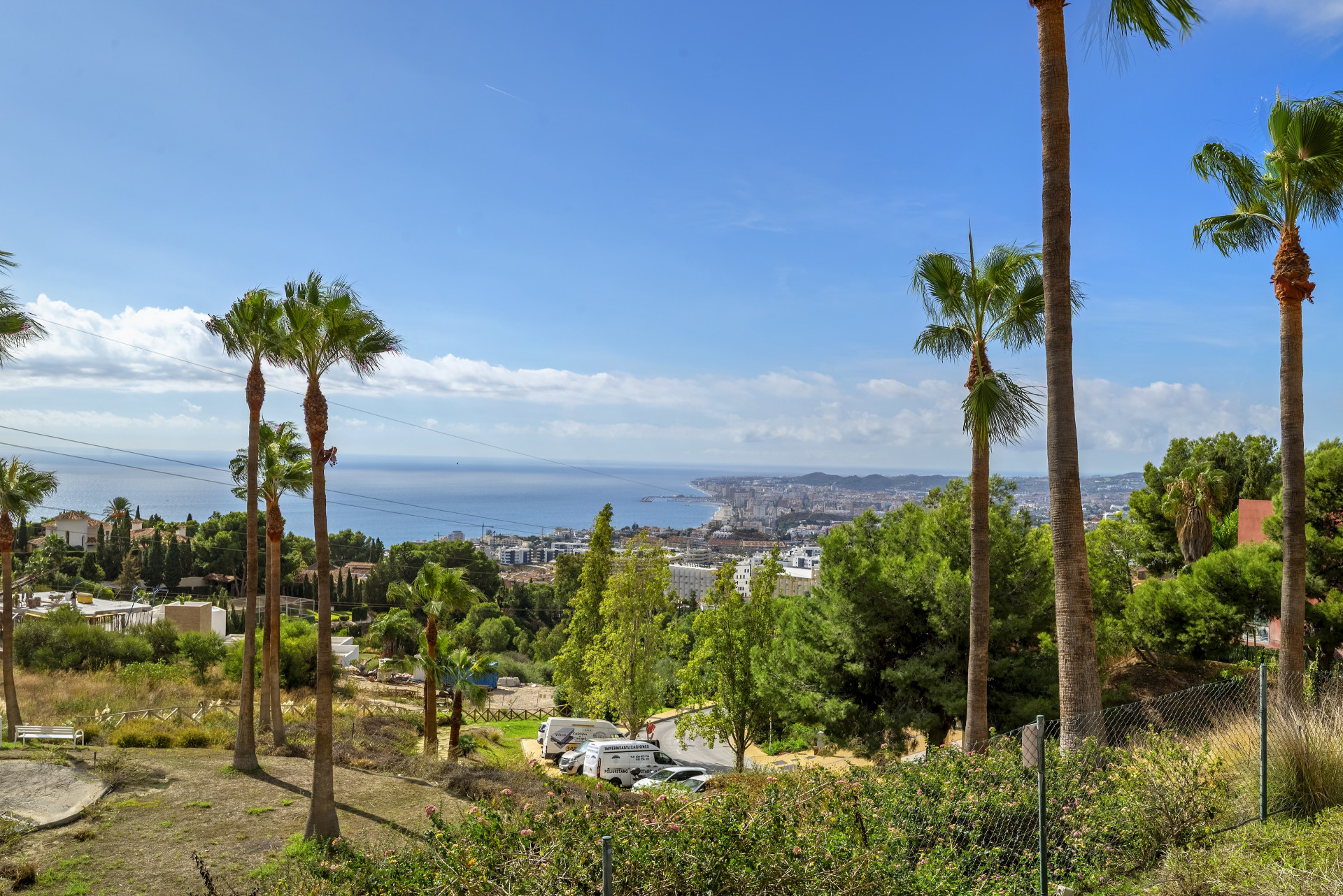 Ground Floor Apartment with Terrace & Sea Views, Reserva del Higuerón — Reserva del Higuerón