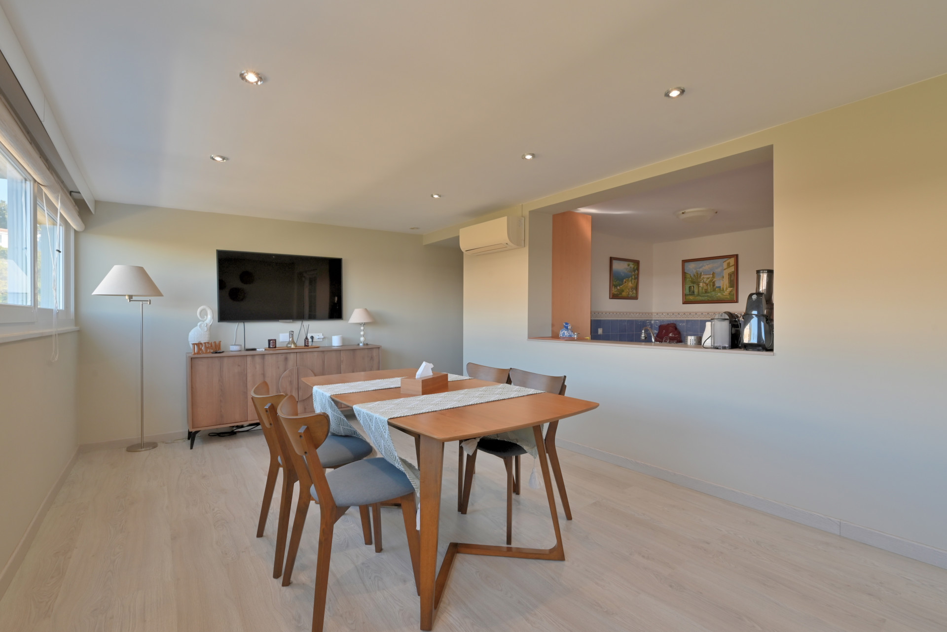 Spacious 4-Bed Town House with Pool in Calahonda, Malaga — Calahonda