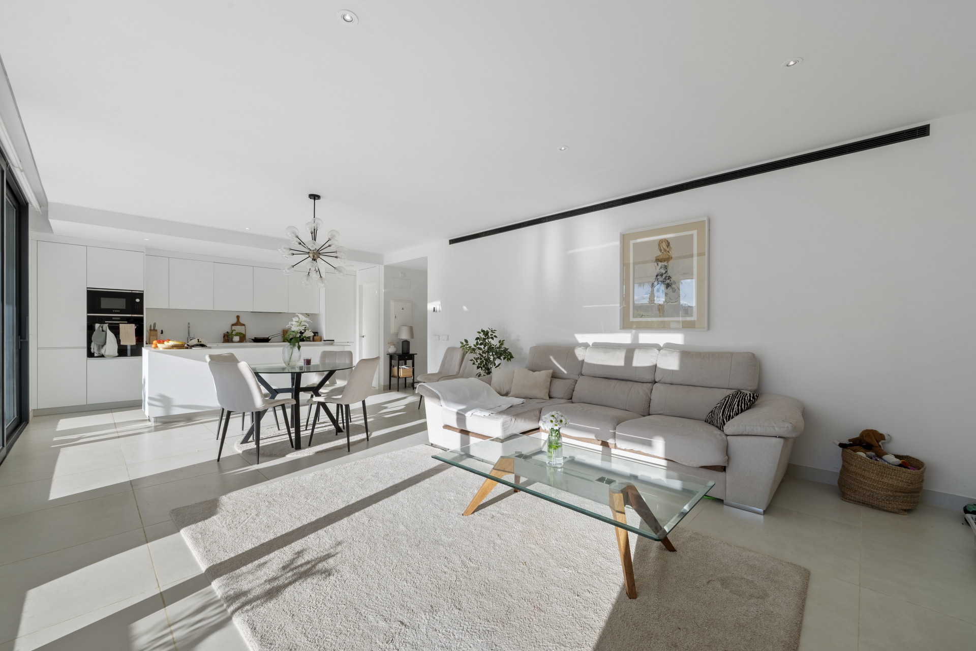 Ground Floor Apartment with Pool Views in Reserva del Higueron, Fuengirola — El Higueron