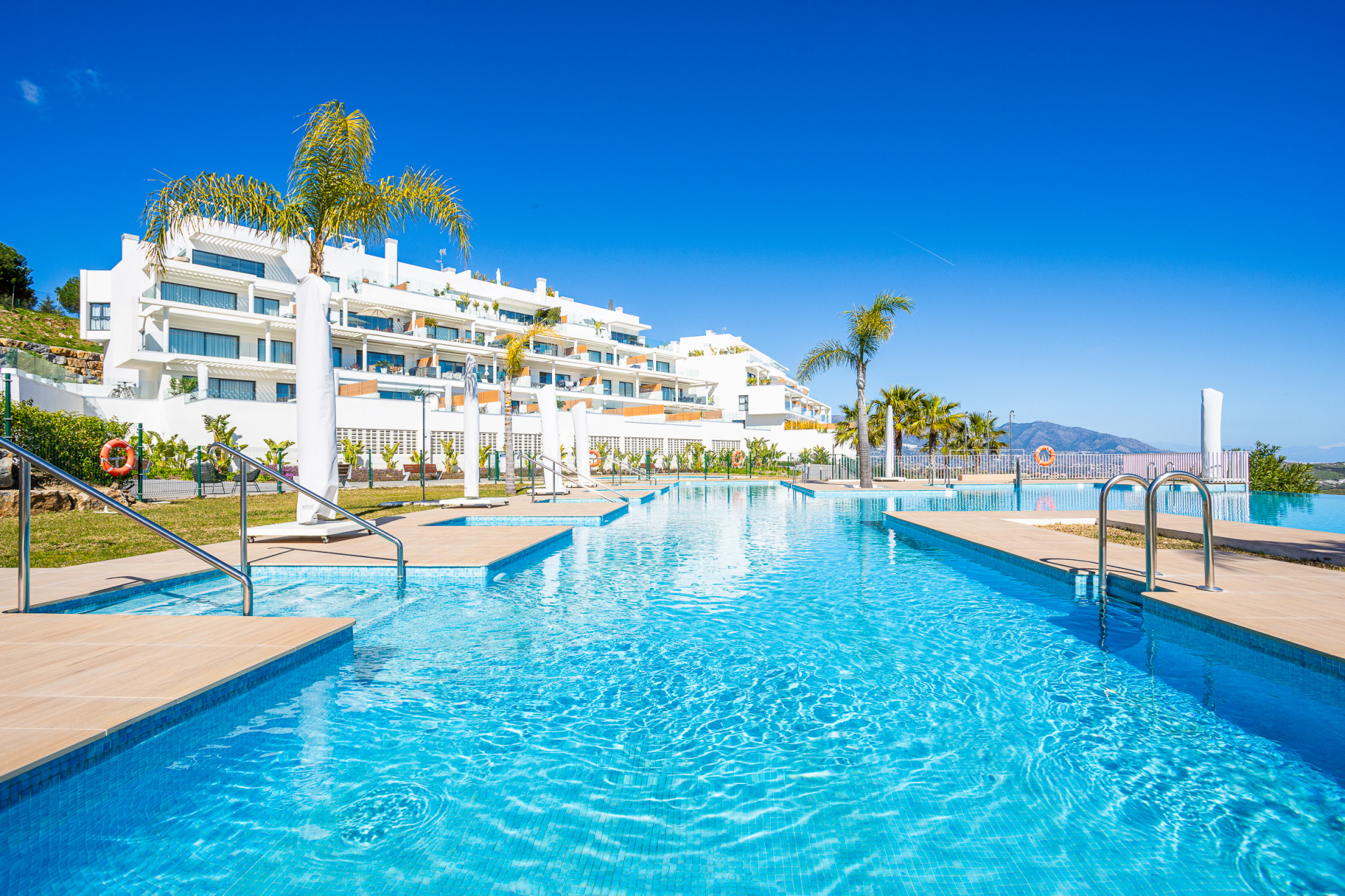 3-Bed Ground Floor Apartment with Private Plunge Pool, Calanova Golf — Calanova Golf