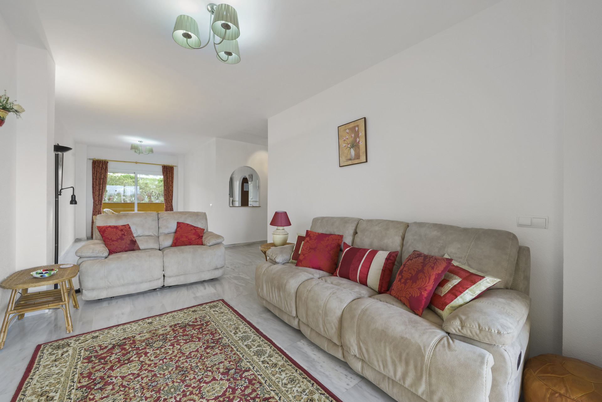 2-Bed Frontline Golf Apartment with Pool Views, Miraflores Golf — Miraflores Golf