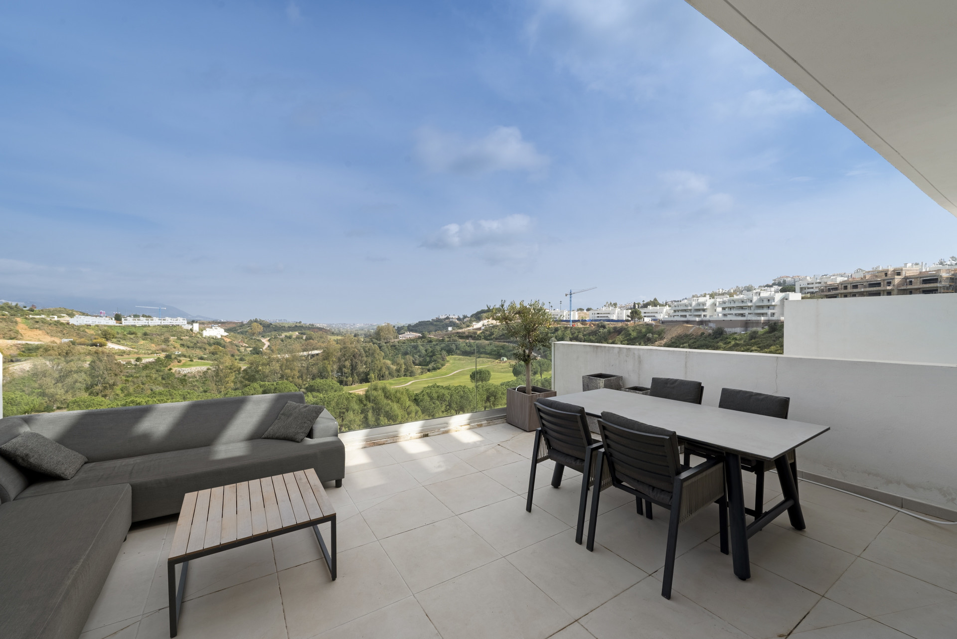 Luxus-Duplex-Penthouse mit Golf- und Bergblick, La Cala Golf — La Cala Golf Resort
