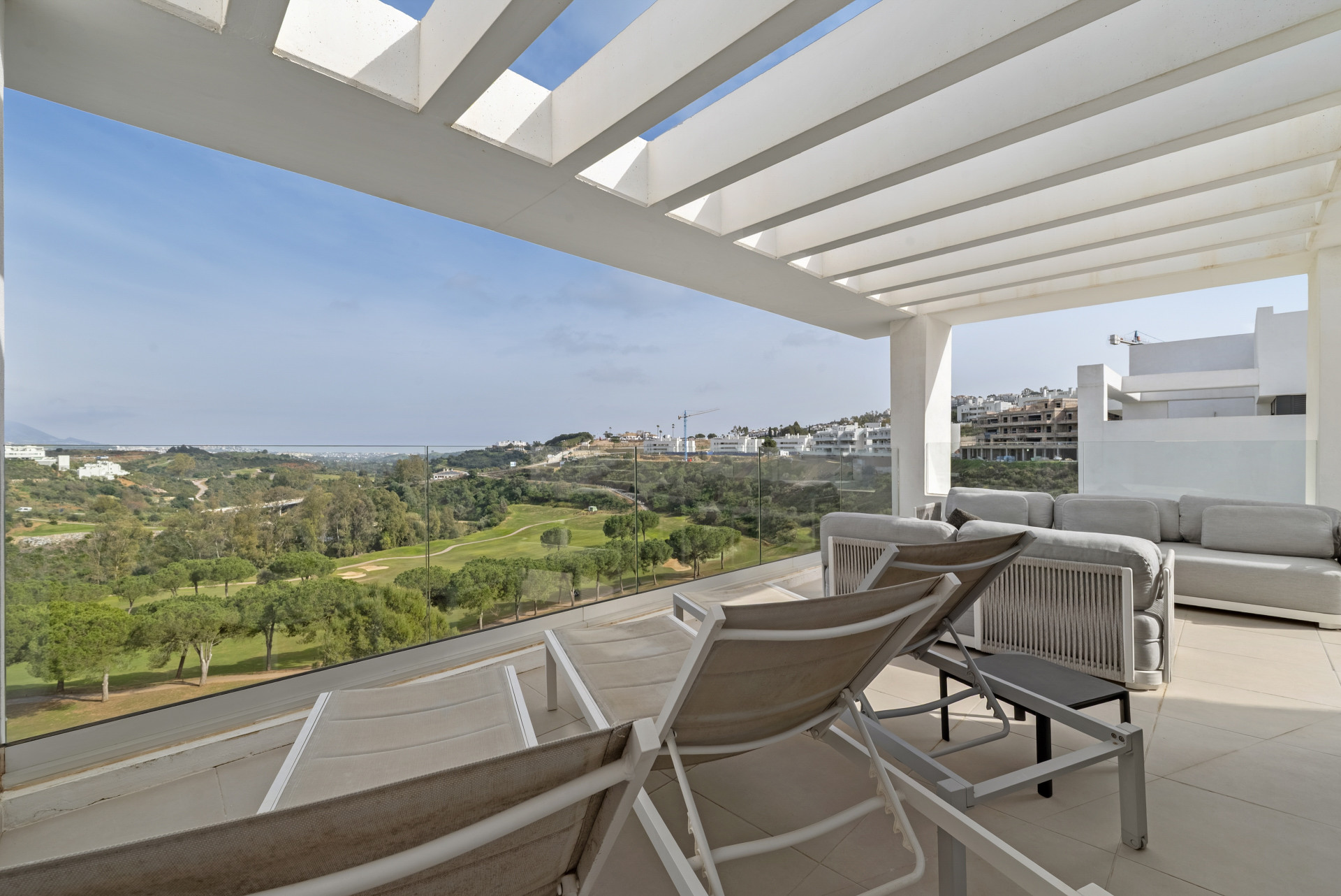 Duplex Penthouse with Golf Views, La Cala Golf Resort, Malaga — La Cala Golf Resort