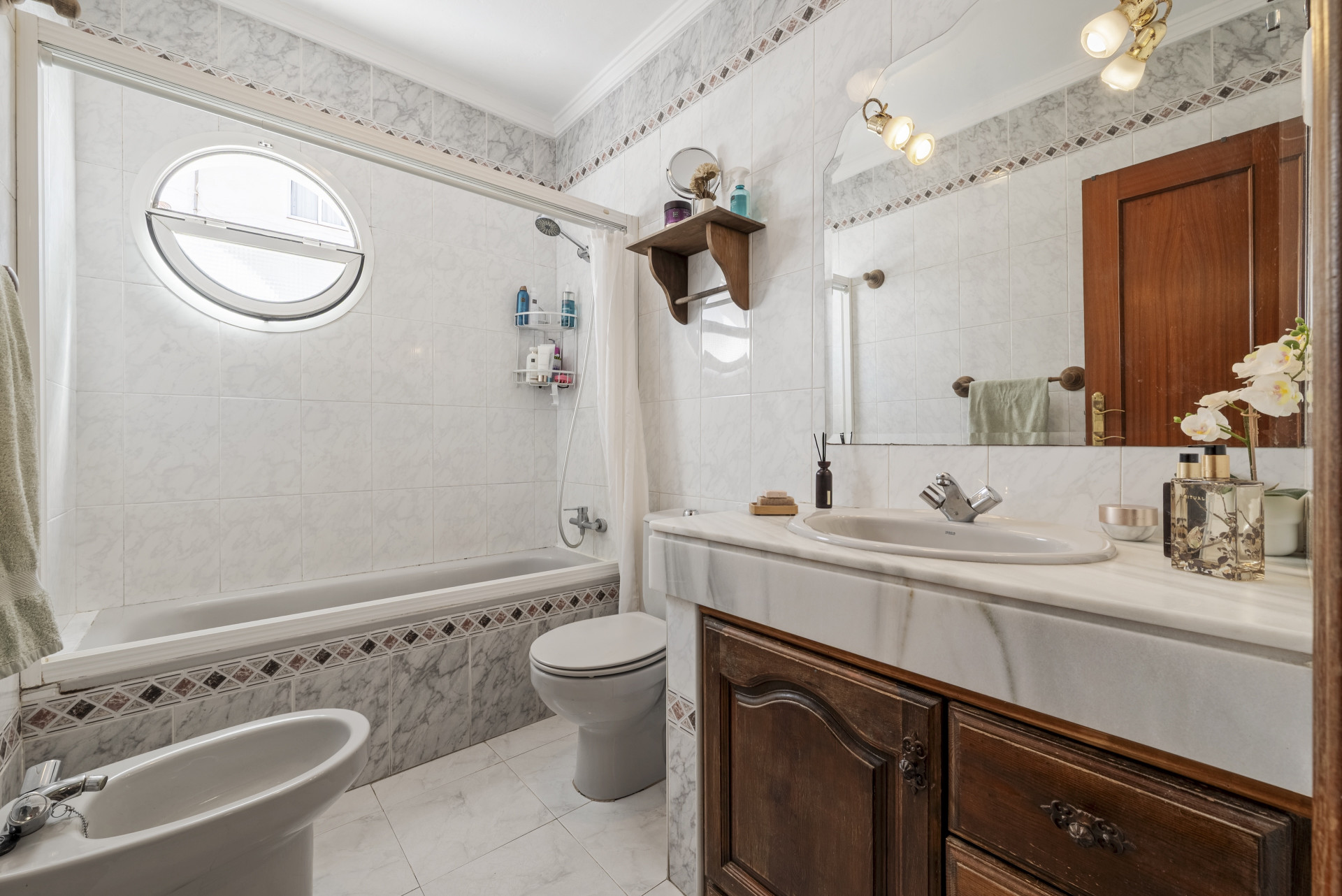 Charming 3-Bed Town House in Las Lagunas, Mijas Costa — Mijas Costa