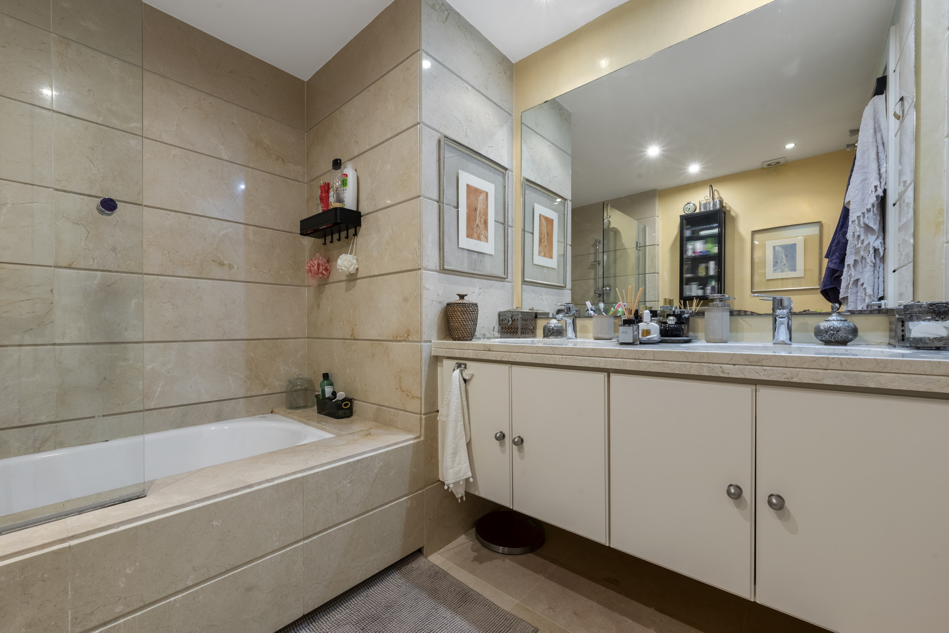 Elegant 3-Bed Townhouse in La Cala Golf Resort, Malaga — La Cala Golf Resort