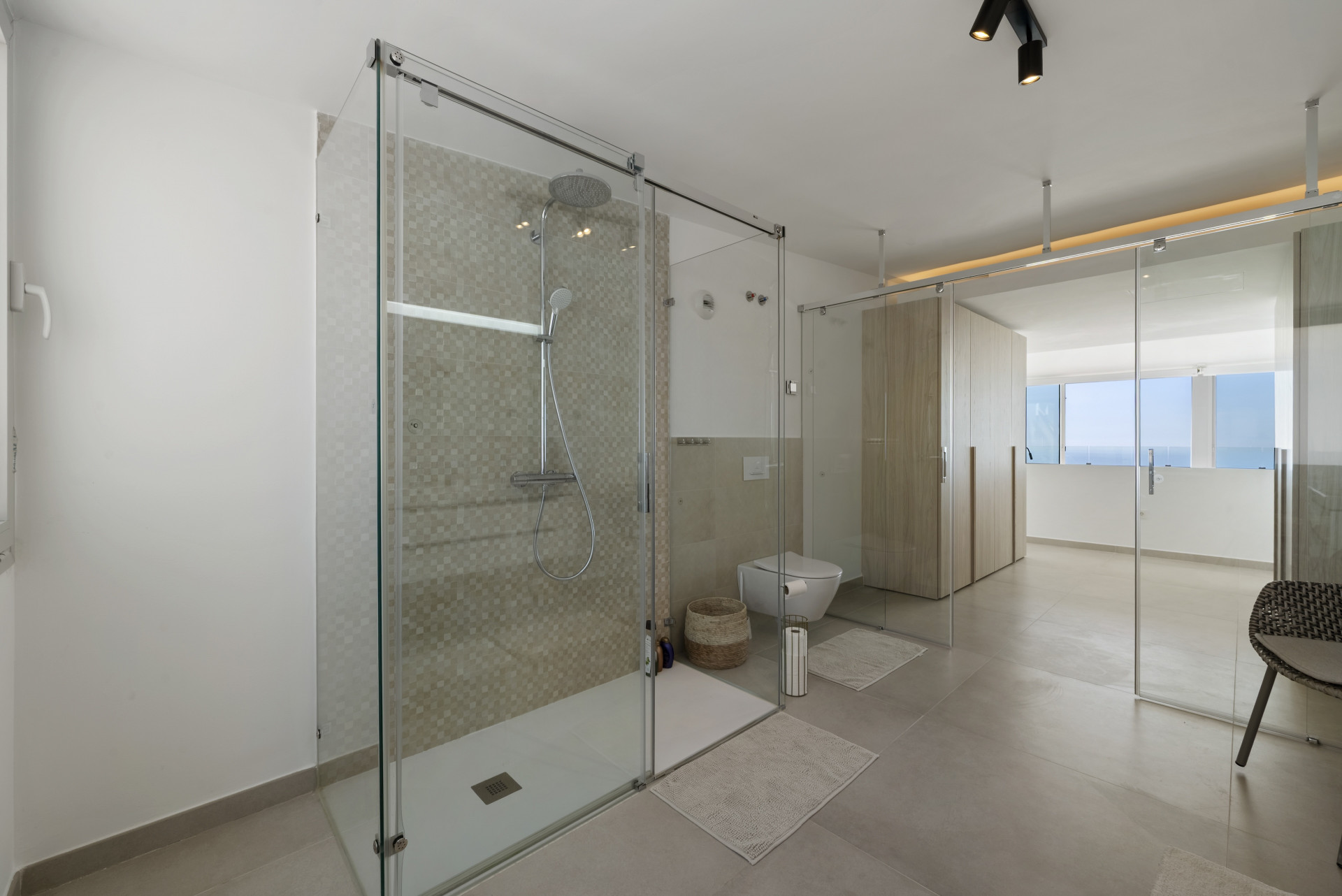 Luxury 3-Bed Duplex Penthouse with Sea Views, Benalmádena — Benalmadena