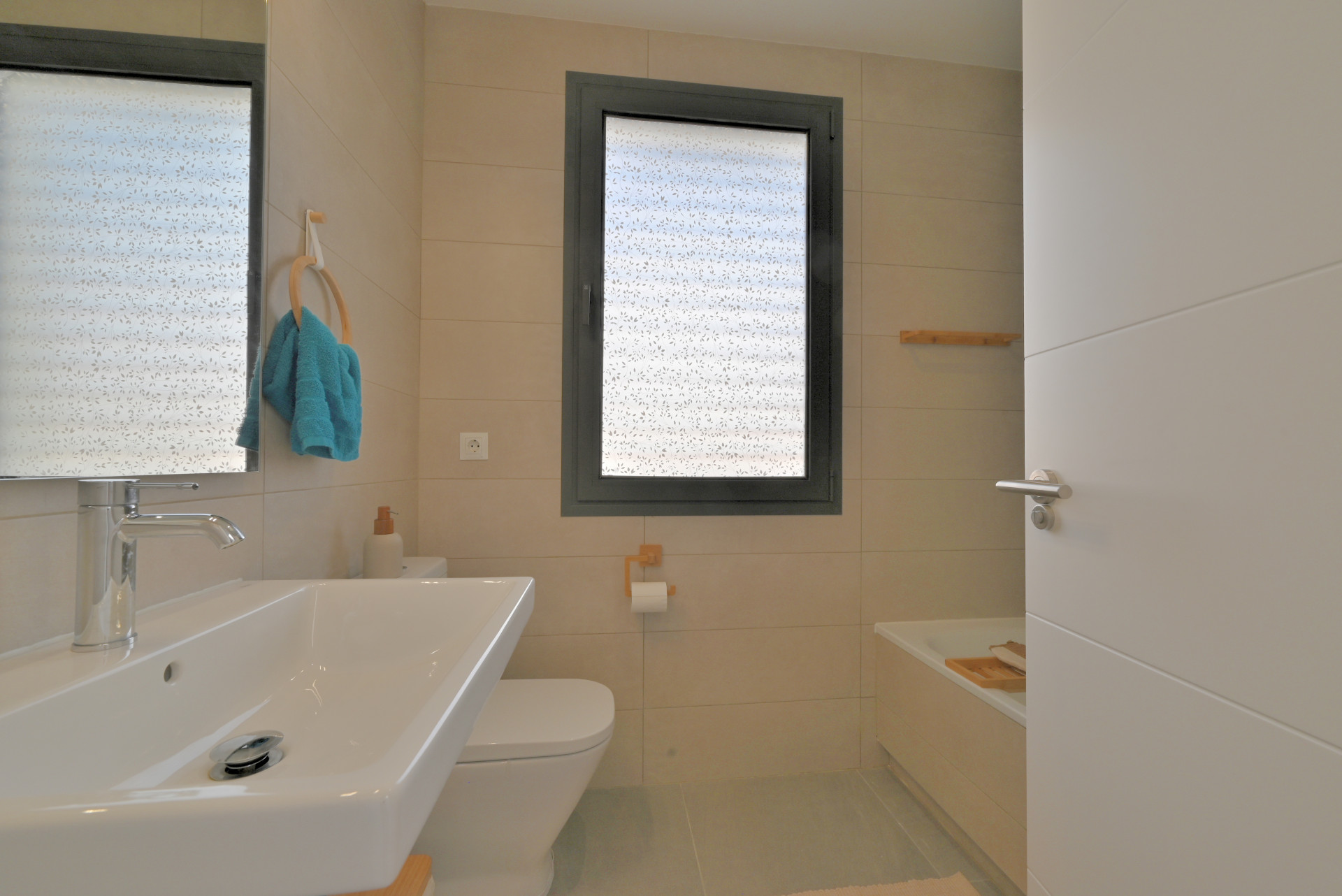 4-Bed Semi-Detached Villa with Sea Views, Alya Mijas, Riviera del Sol — Riviera del Sol