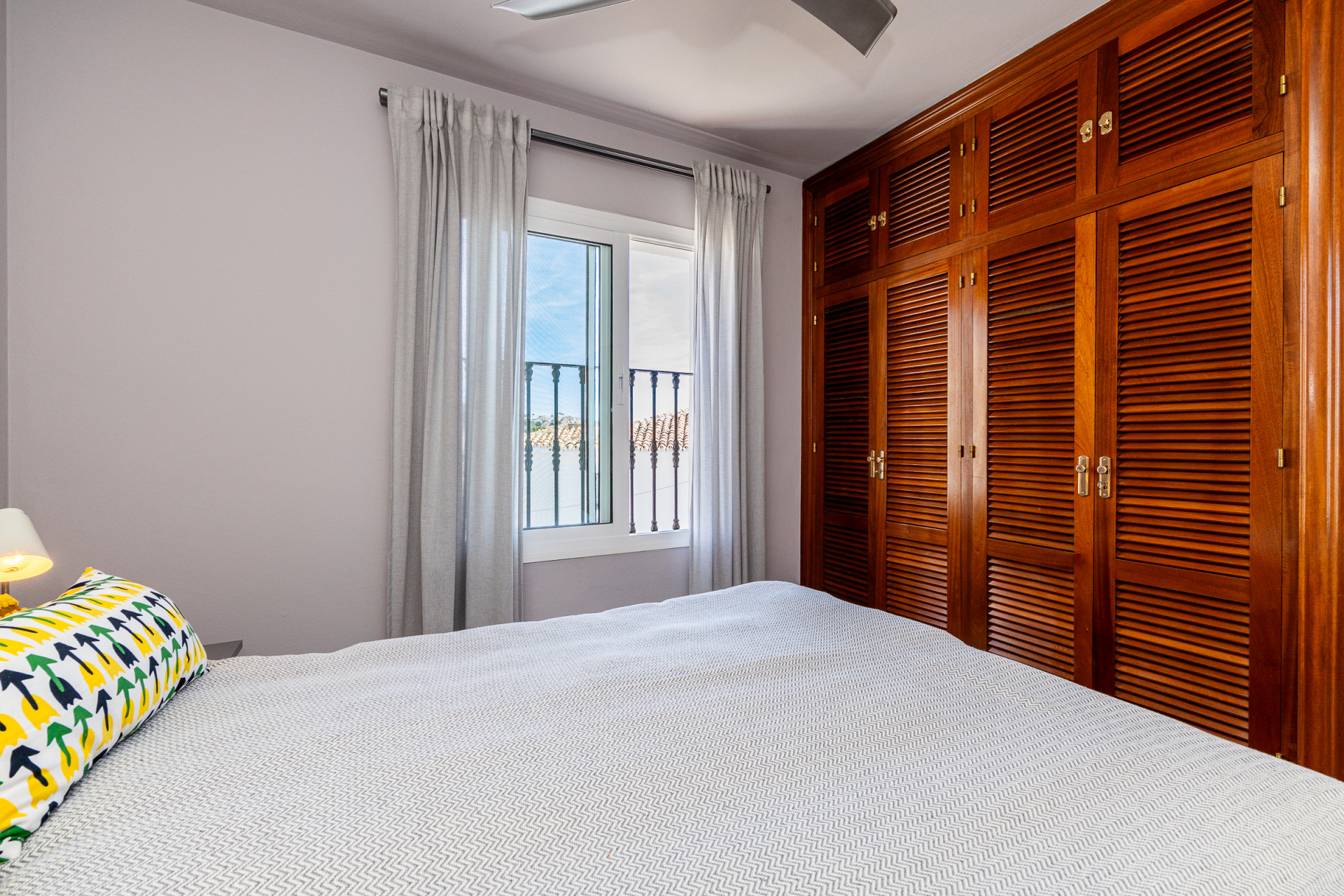 Sea View Penthouse, 3 Beds, Riviera del Sol – Walk to Beach — Riviera del Sol