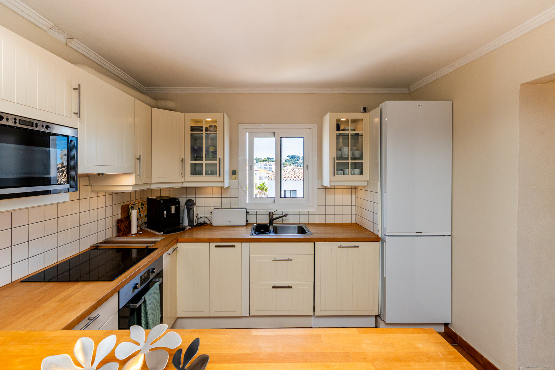 Sea View Penthouse, 3 Beds, Riviera del Sol – Walk to Beach — Riviera del Sol