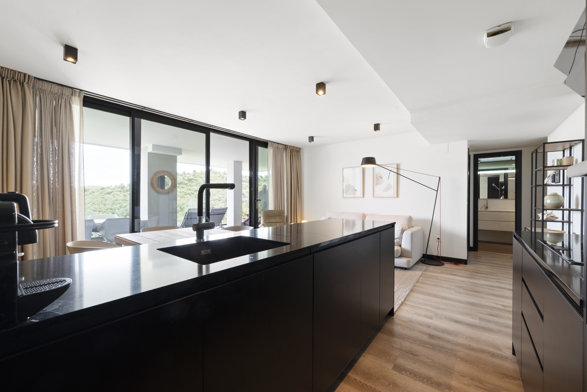 Furnished 3-Bed Apartment with Terrace & Pool, Mijas Costa — Mijas Costa