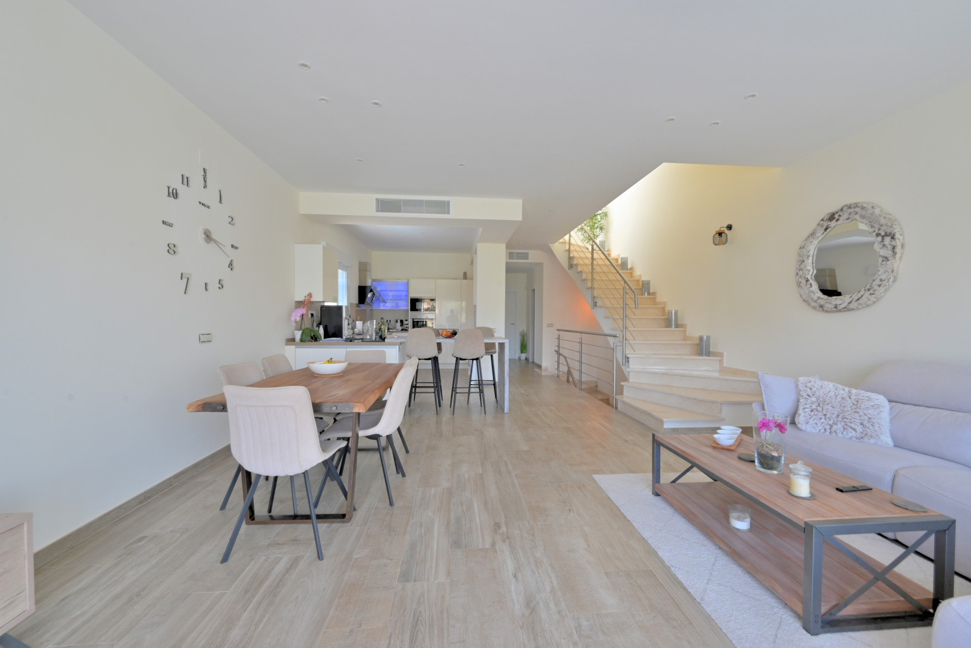 Frontline Golf Semi-Detached Villa in Riviera del Sol, Malaga — Riviera del Sol