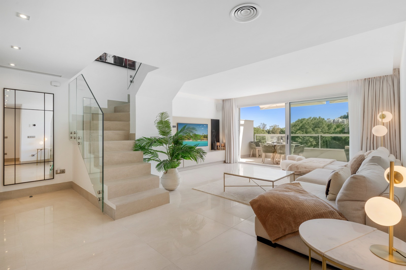 Luxury 3-Bed Duplex Penthouse with Views, La Cala Golf Resort — La Cala Golf Resort