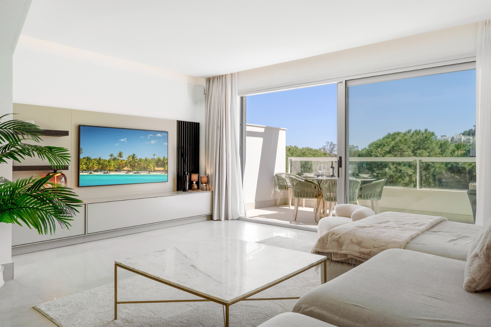 Luxury 3-Bed Duplex Penthouse with Views, La Cala Golf Resort — La Cala Golf Resort