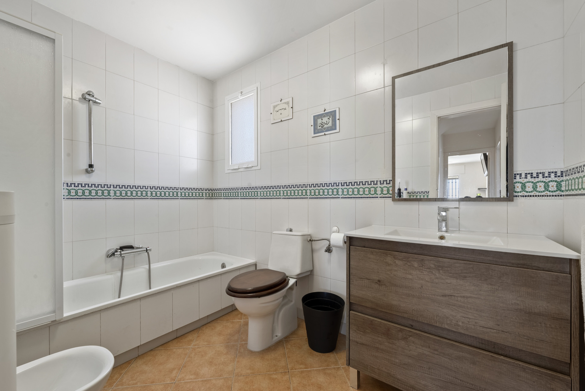 Spacious 5-Bed Town House with Pool Between Mijas and Fuengirola — Mijas