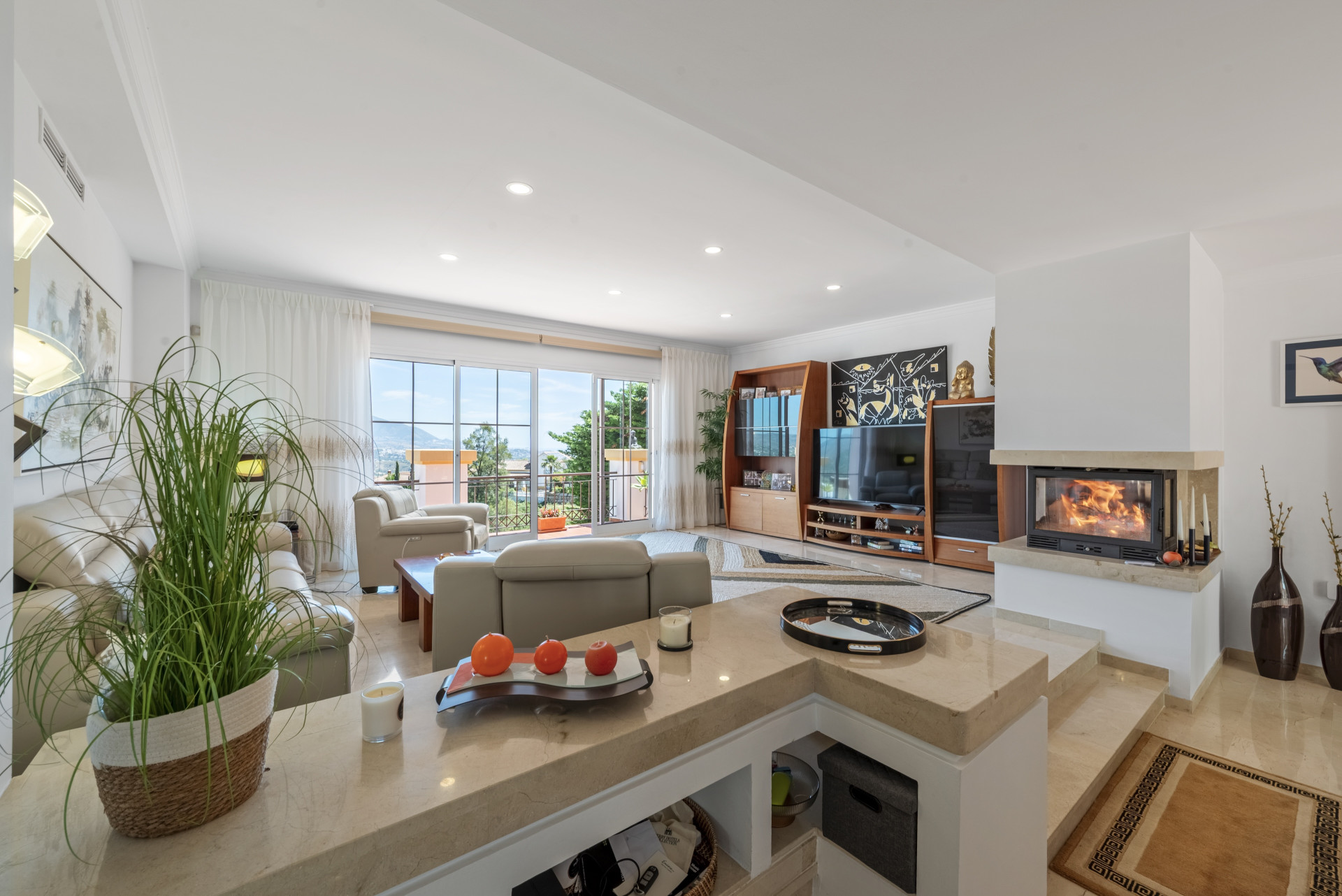 Frontline Golf Villa with Panoramic Views, La Cala Golf Resort — La Cala Golf Resort