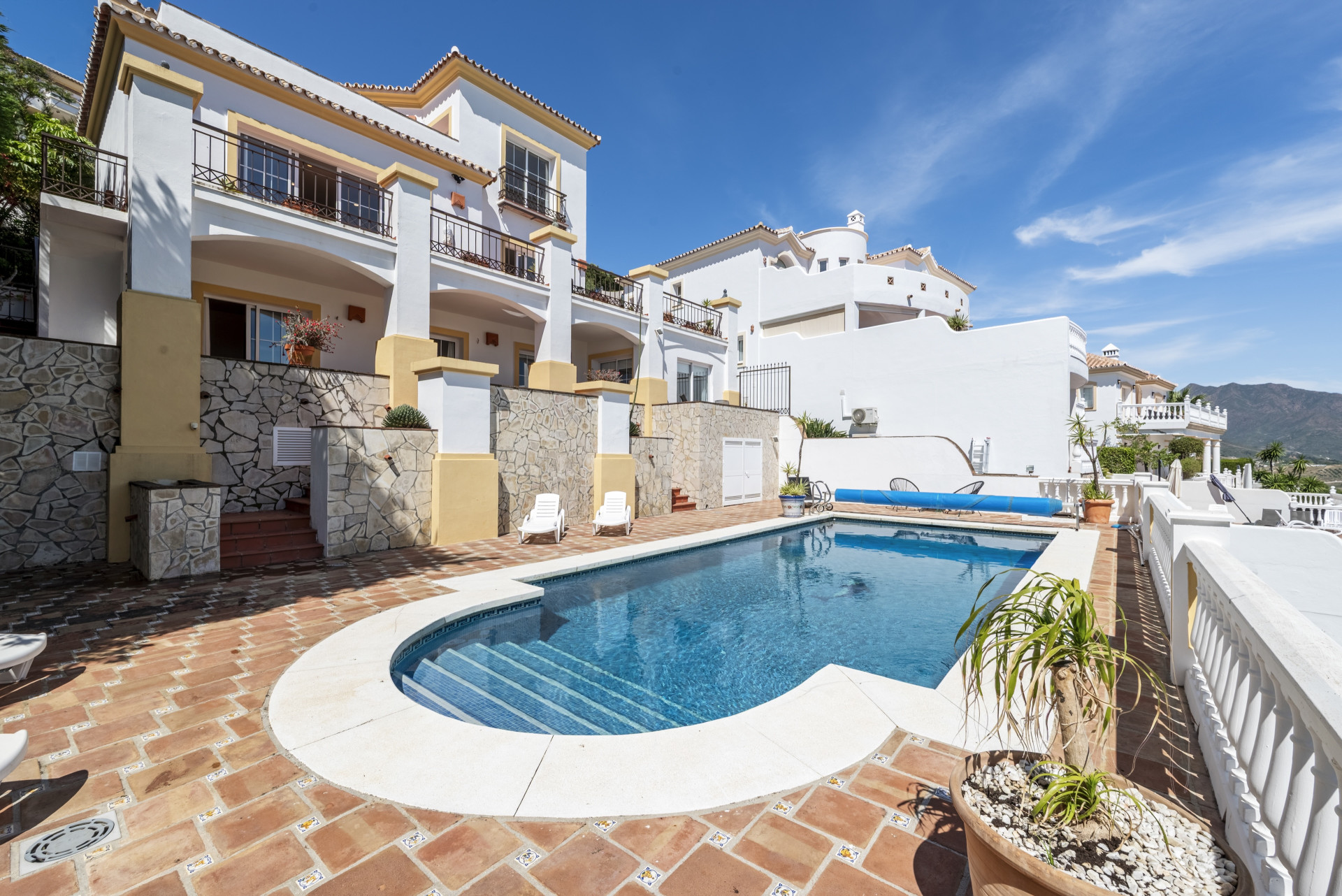 Frontline Golf Villa with Panoramic Views, La Cala Golf Resort — La Cala Golf Resort