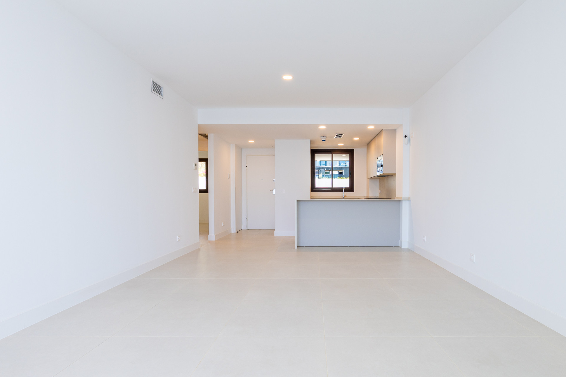 2-Bed Apartment with Large Terrace, Reserva del Higuerón, Málaga — Reserva del Higuerón