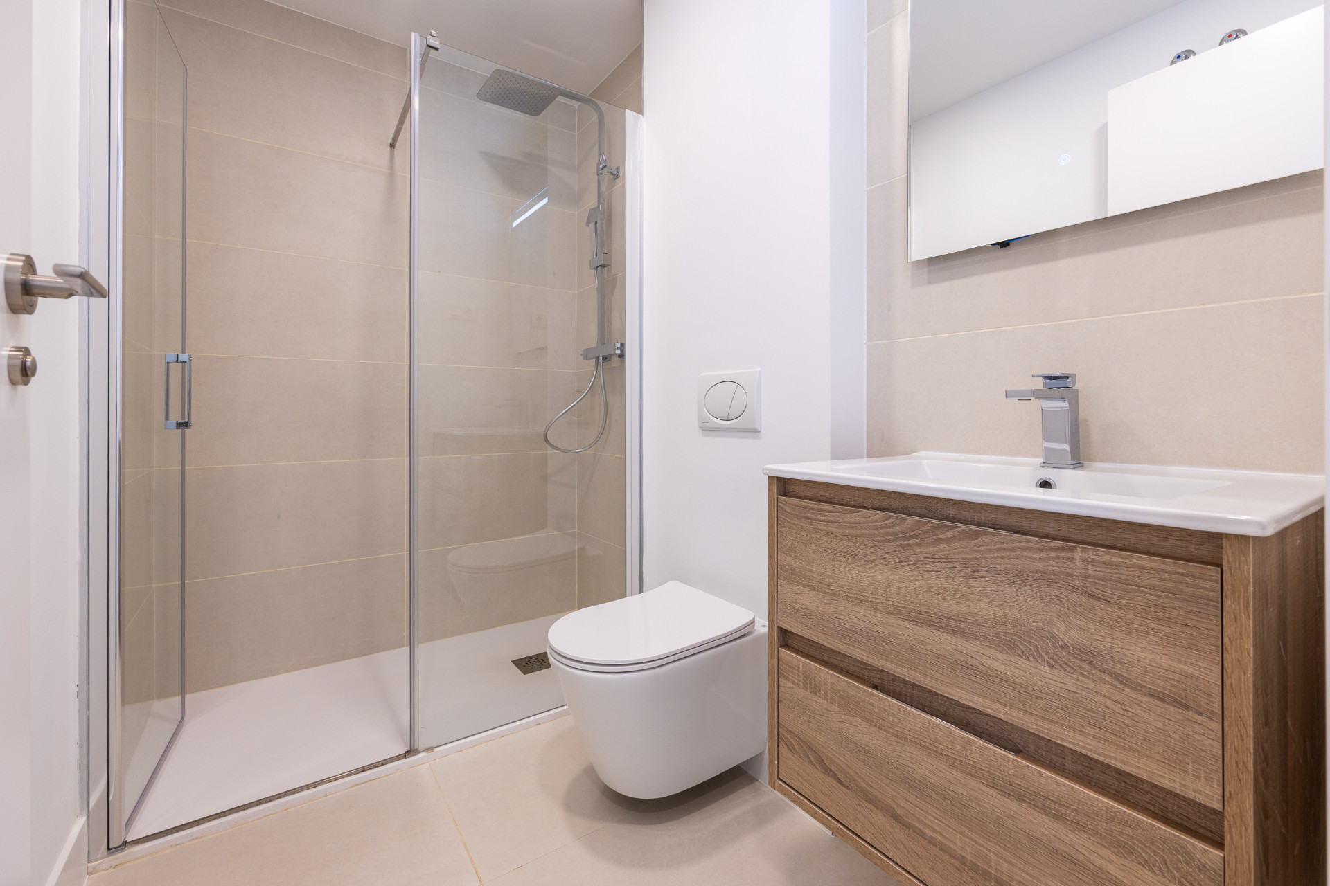 2-Bed Apartment with Large Terrace, Reserva del Higuerón, Málaga — Reserva del Higuerón