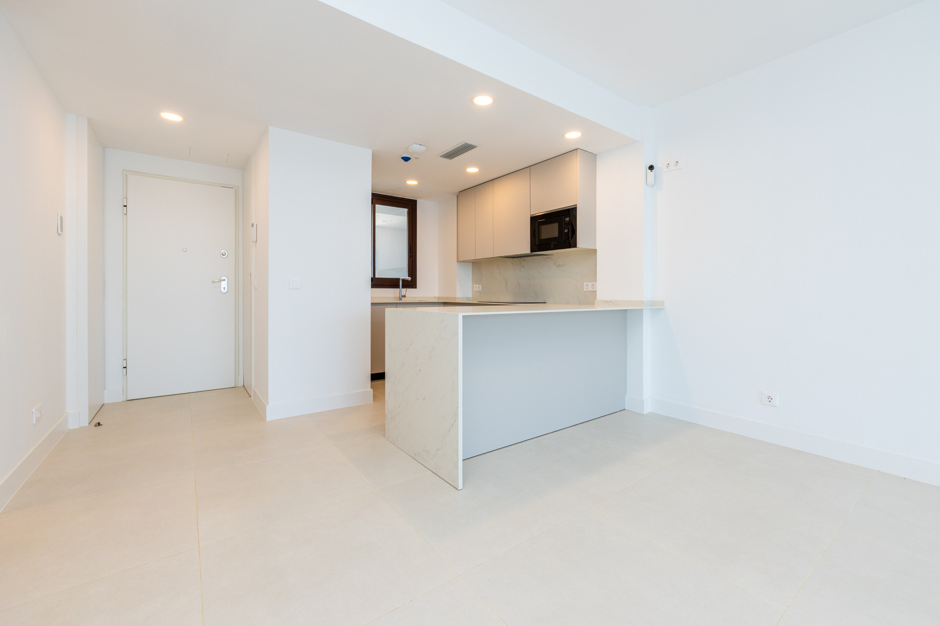 2-Bed Apartment with Large Terrace, Reserva del Higuerón, Málaga — Reserva del Higuerón