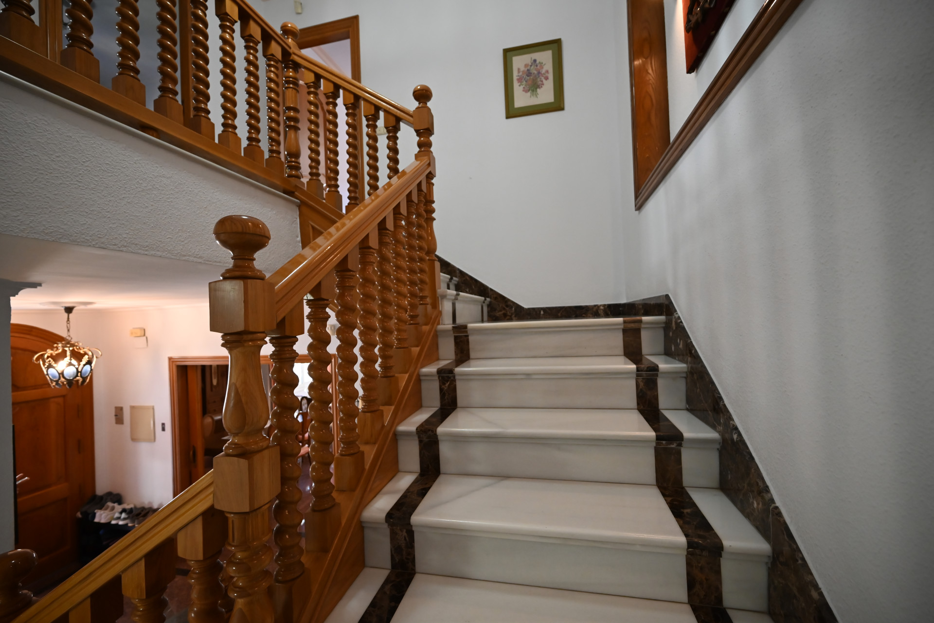 Corner Townhouse with Huge Private Terrace, Fuengirola — Fuengirola