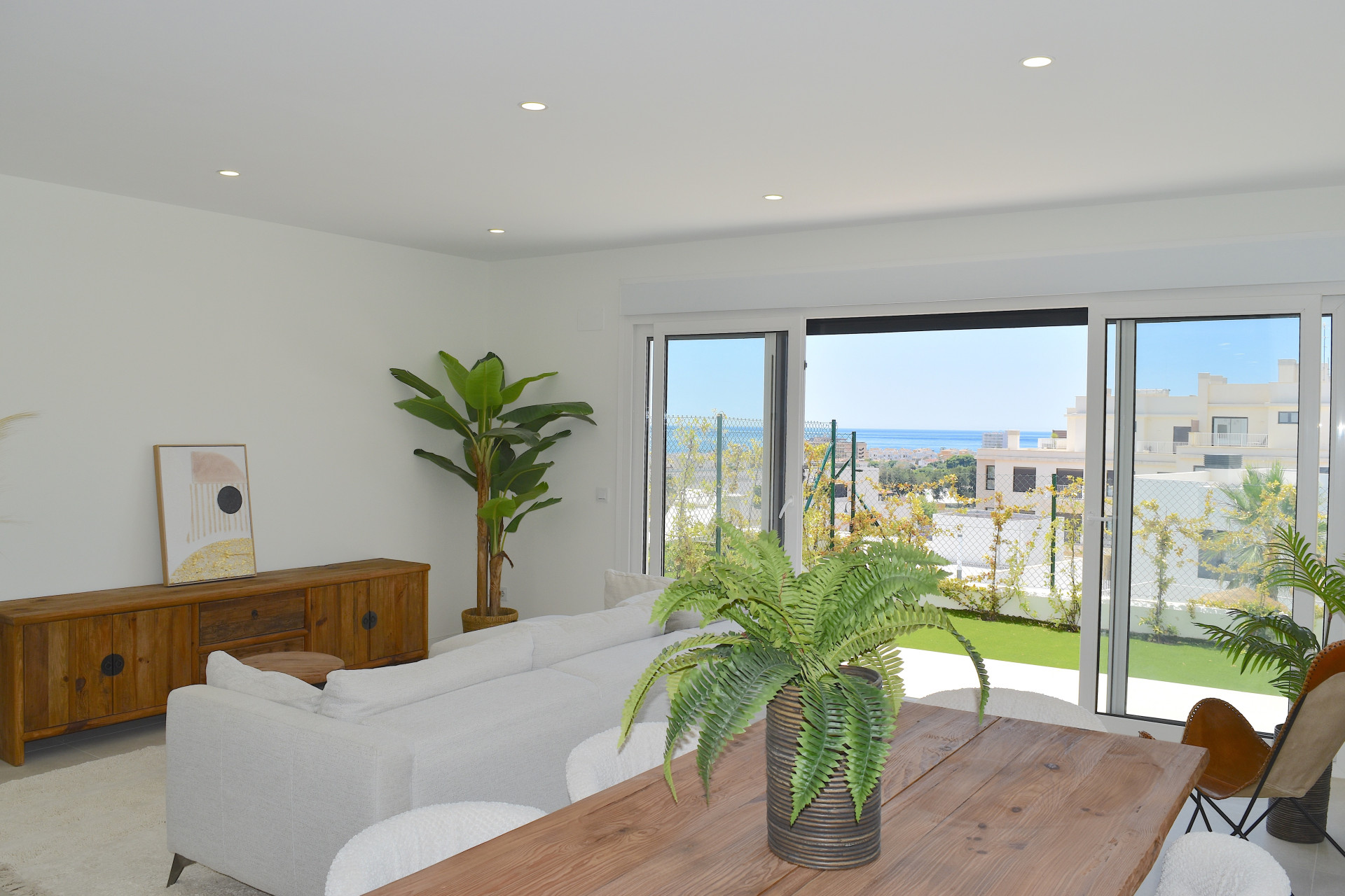 New Townhouse in Cala Serena Village, Cala de Mijas – 4 Bed, Pool — Cala de Mijas