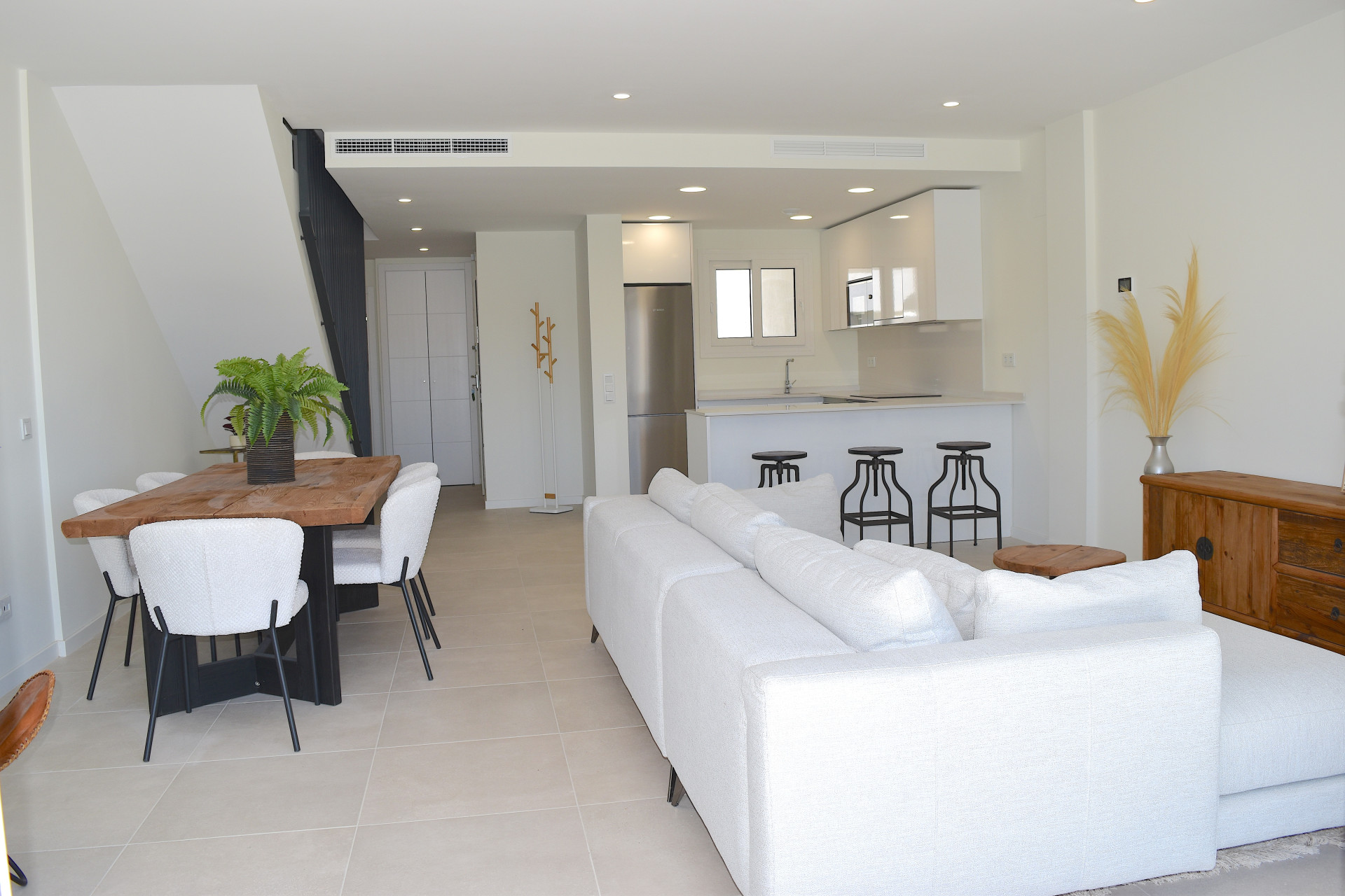 New Townhouse in Cala Serena Village, Cala de Mijas – 4 Bed, Pool — Cala de Mijas