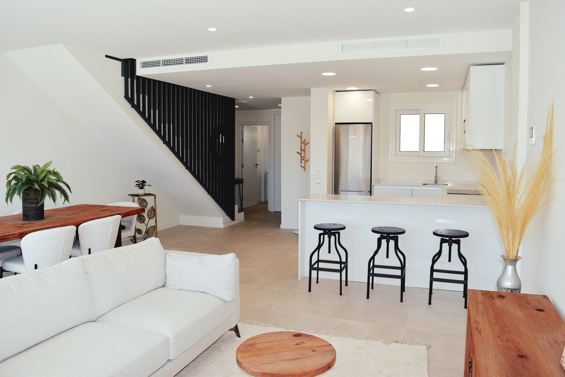 New Townhouse in Cala Serena Village, Cala de Mijas – 4 Bed, Pool — Cala de Mijas