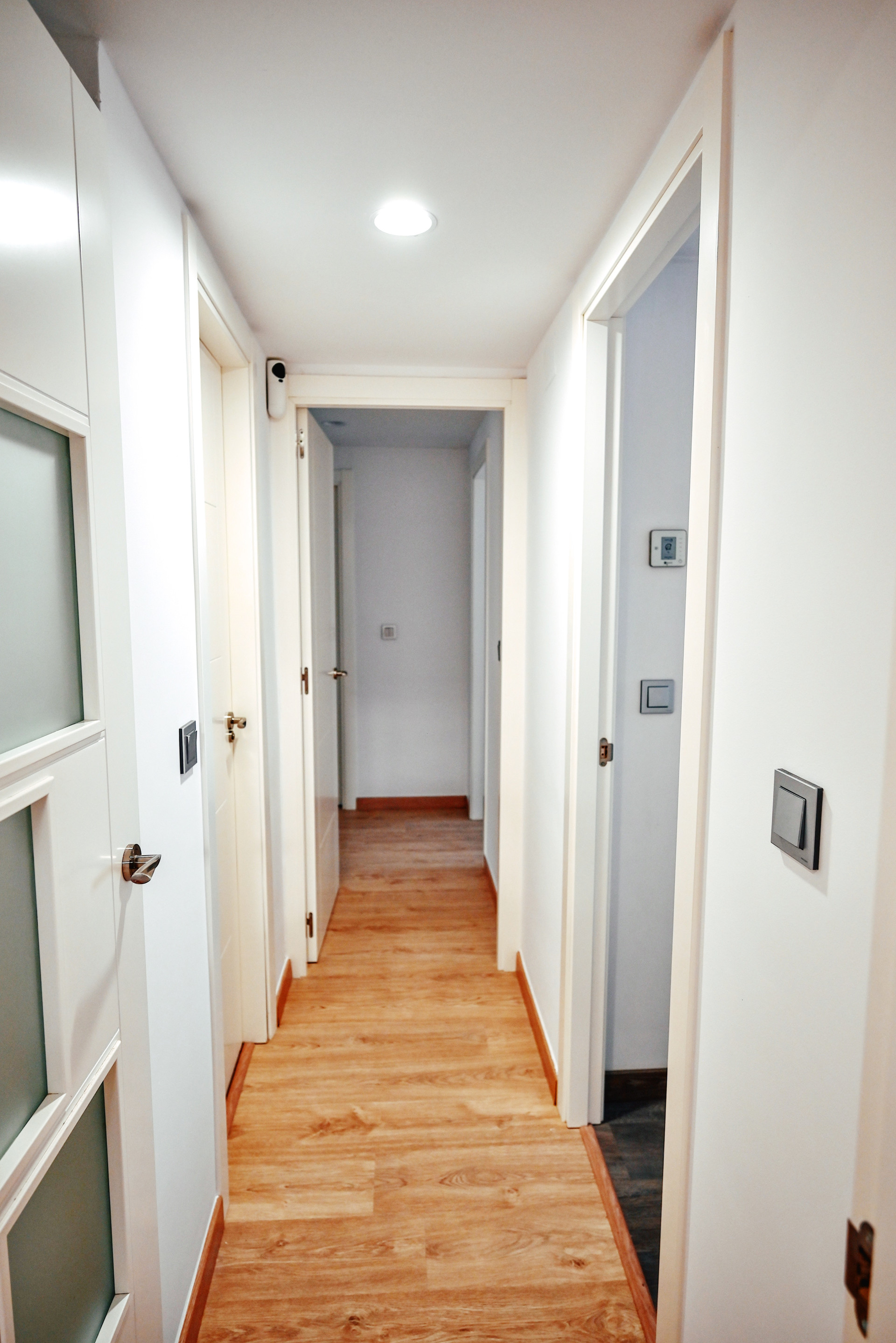 Renovated 2-Bed Turnkey Apartment in La Carihuela, Malaga — La Carihuela