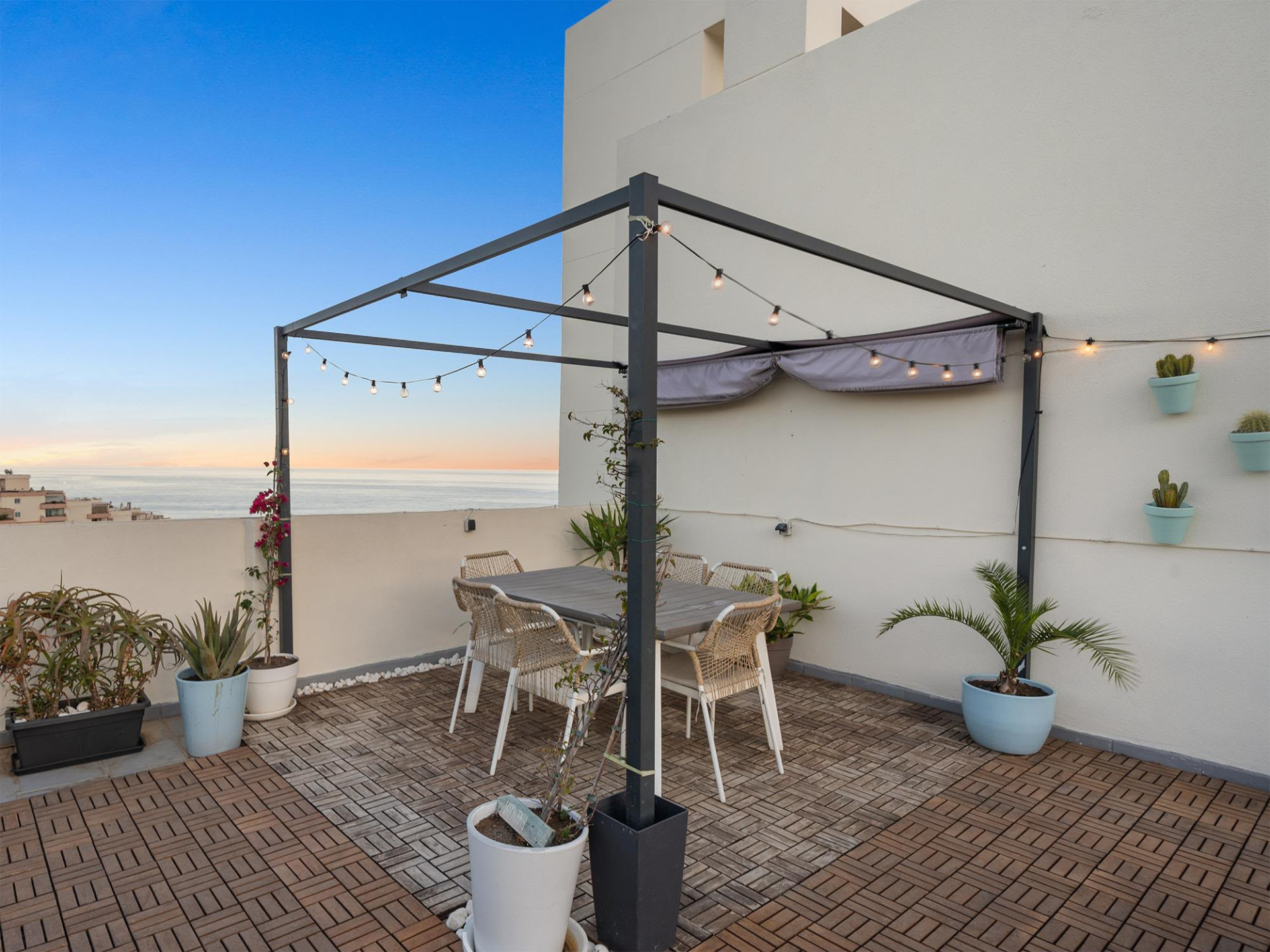 2-Bed Apartment with 60m² Terrace, La Colina, Torrequebrada — Nueva Torrequebrada