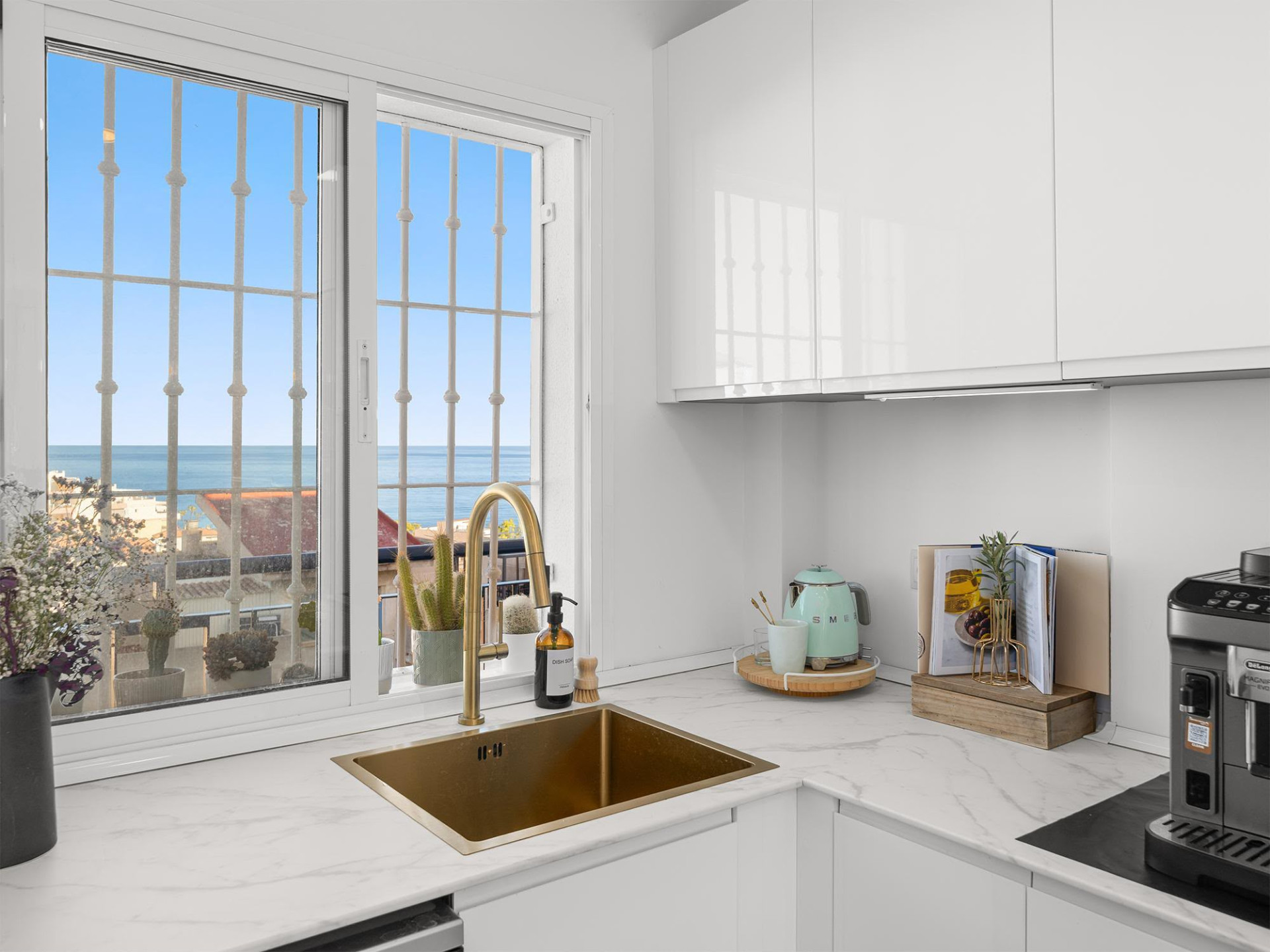 2-Bed Apartment with 60m² Terrace, La Colina, Torrequebrada — Nueva Torrequebrada