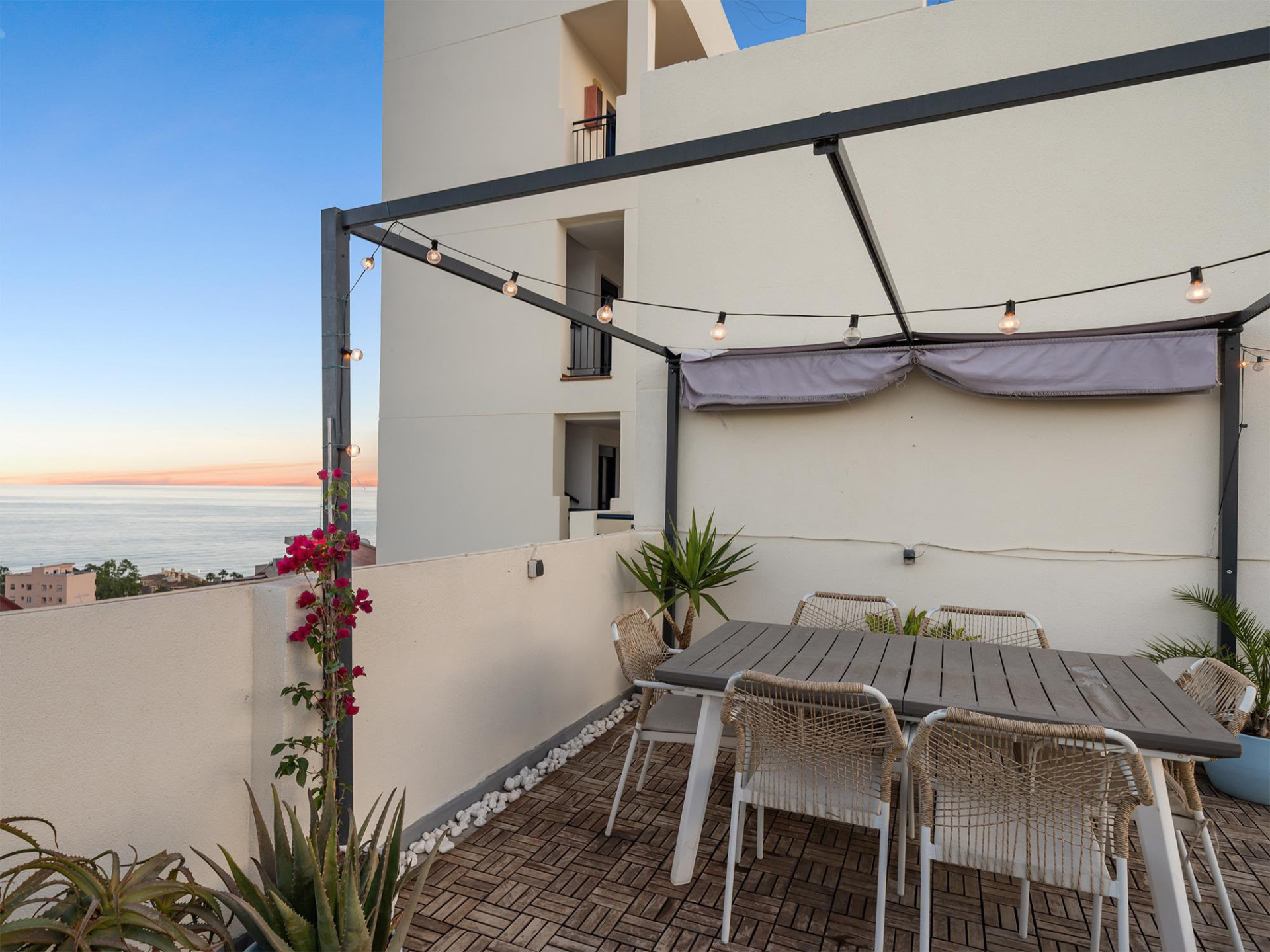 2-Bed Apartment with 60m² Terrace, La Colina, Torrequebrada — Nueva Torrequebrada