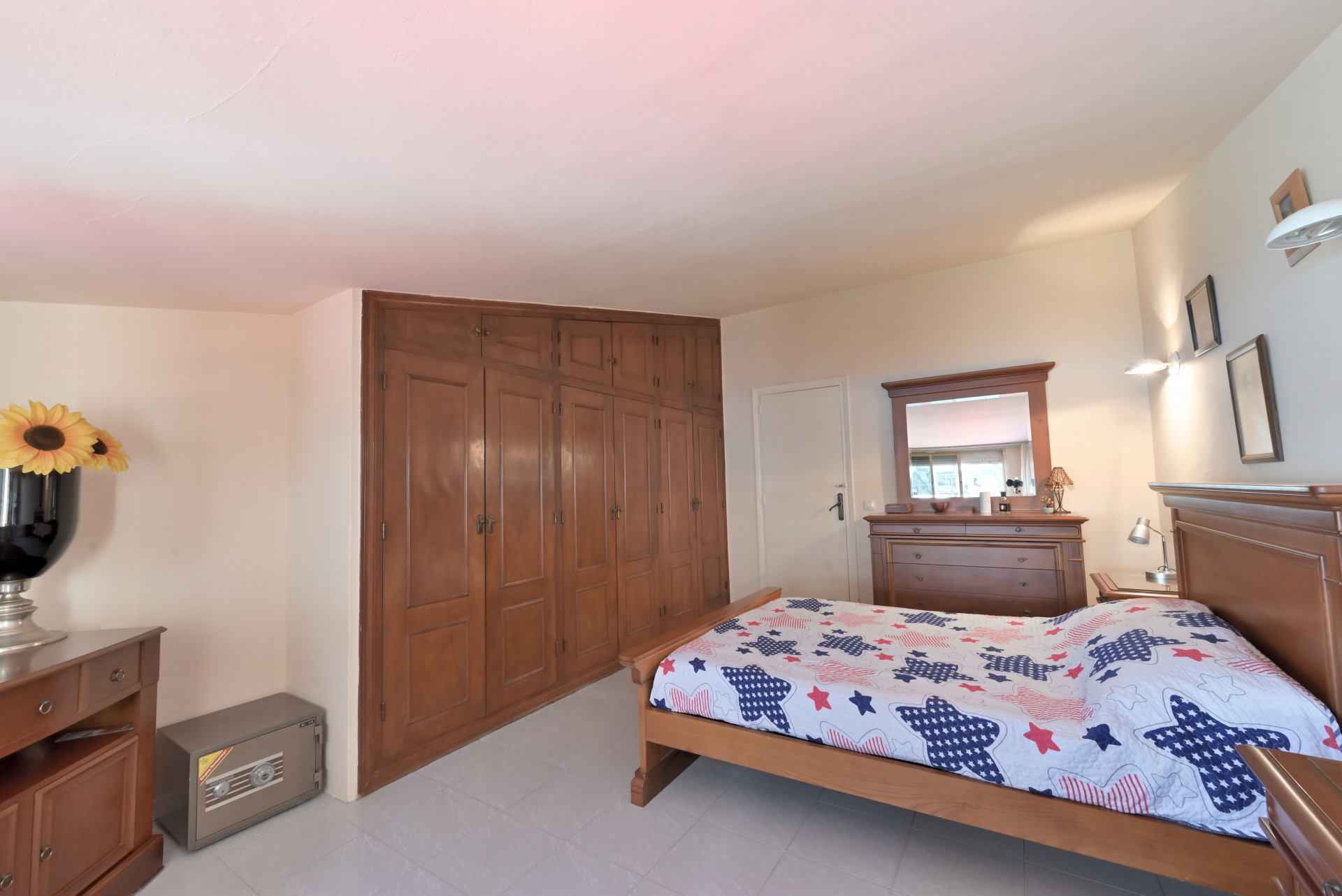Charming 3-Bed Townhouse with Pool in Calypso, Calahonda — Calahonda