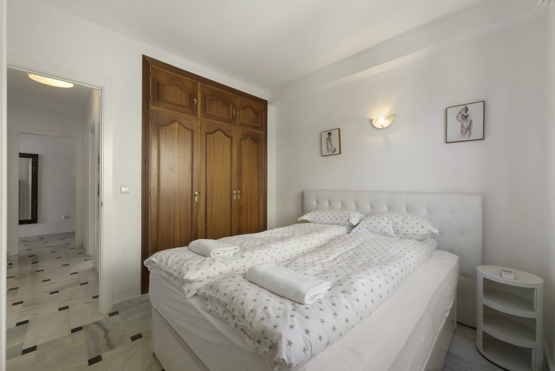 Beachfront 2-Bed Apartment with Sea Views, Riviera del Sol — Riviera del Sol