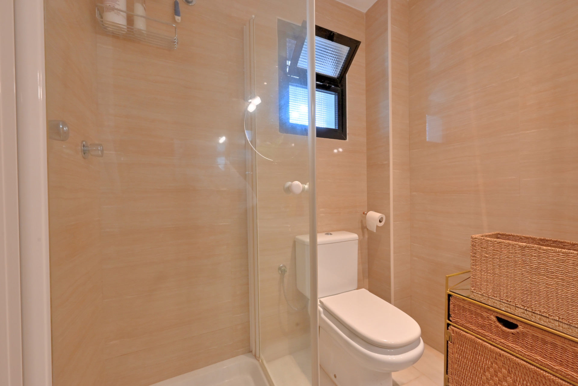 Two-Bedroom Apartment with Pool and Sea Views in Calahonda Park — Calahonda