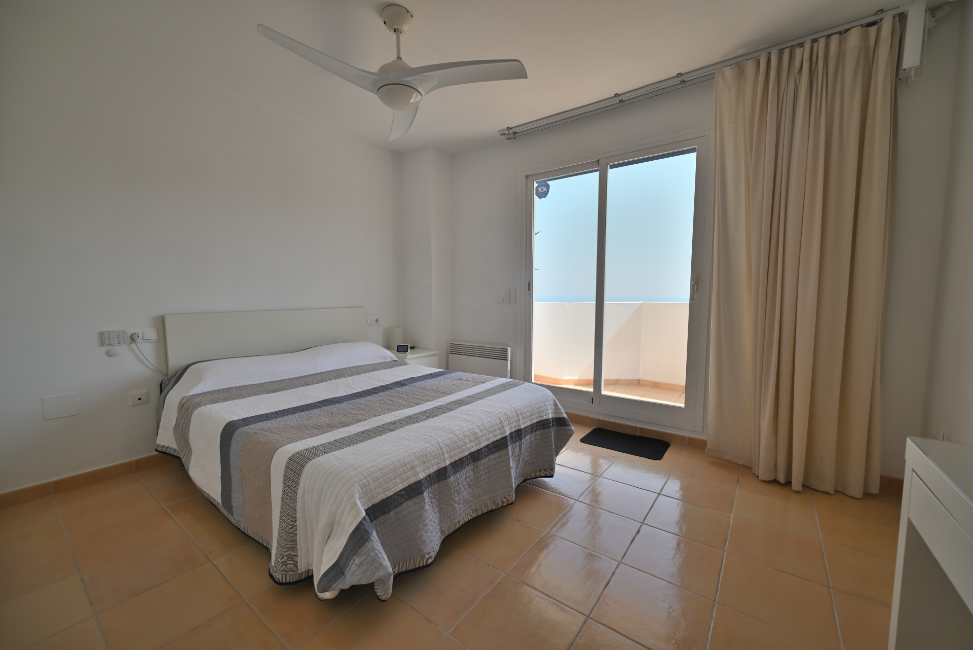 4-Story Townhouse with Pool in Torremuelle, Benalmádena — Torremuelle